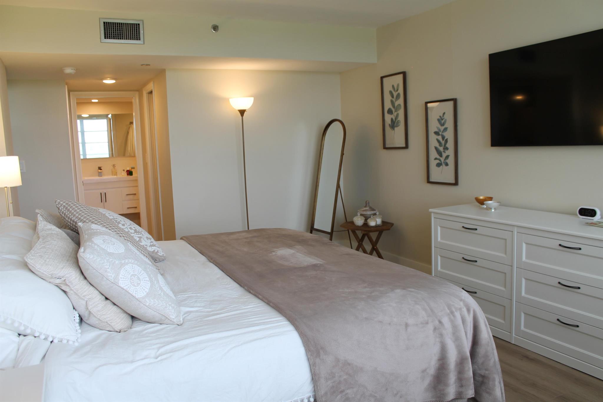 NO 113 PALM AIRE COUNTRY - Residential Lease