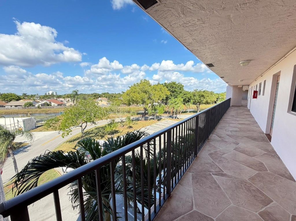 Photo of 10444 NW 30th Court #411, Sunrise, FL 33322 (MLS # F10537714)