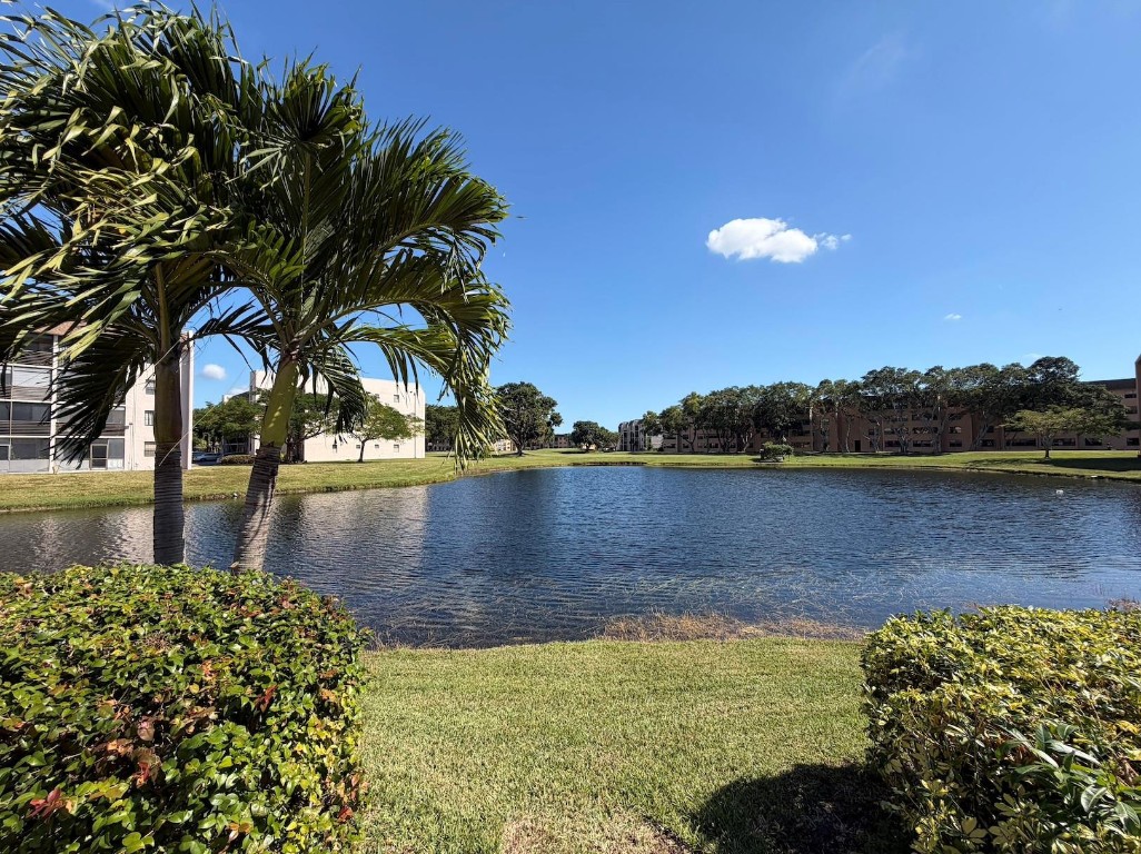 Sunrise Lakes Phase 4 - Residential