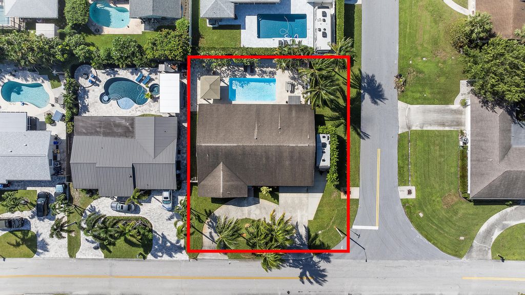 Photo of 4430 Gardenia Drive, Palm Beach Gardens, FL 33410 (MLS # R11132565)