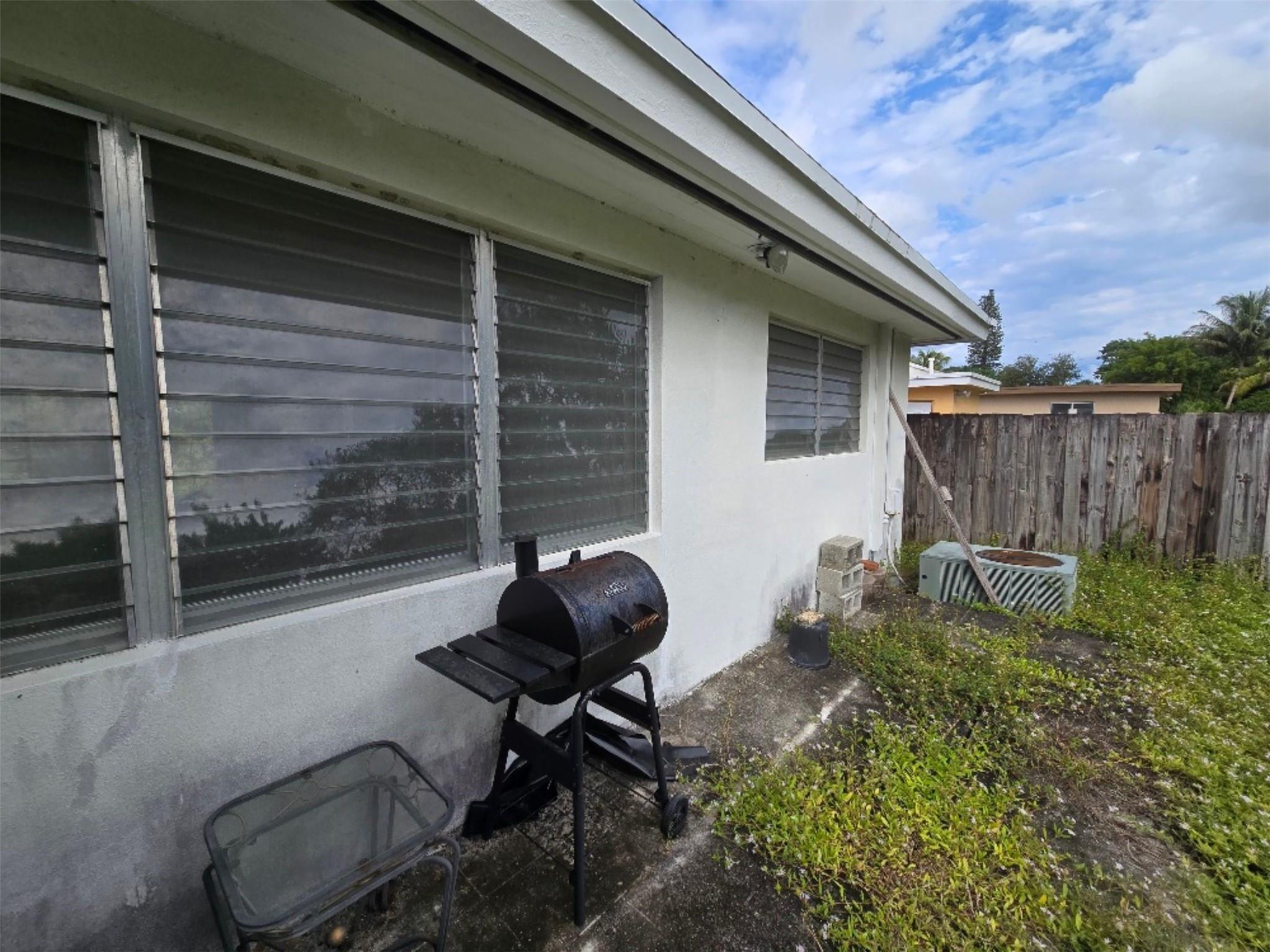 Hollywood Terrace 3-12 B - Residential