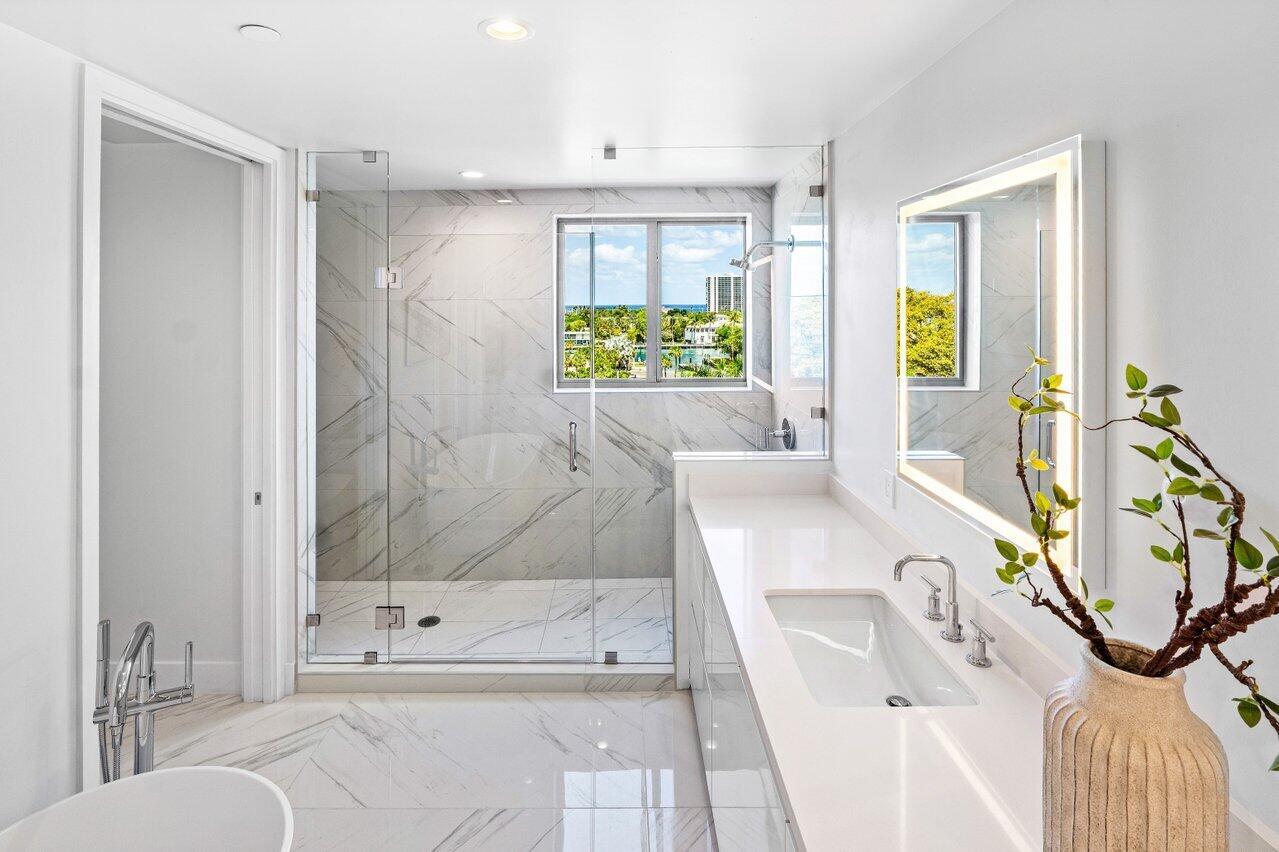 ROYAL PALM RESIDENCES CON - Residential