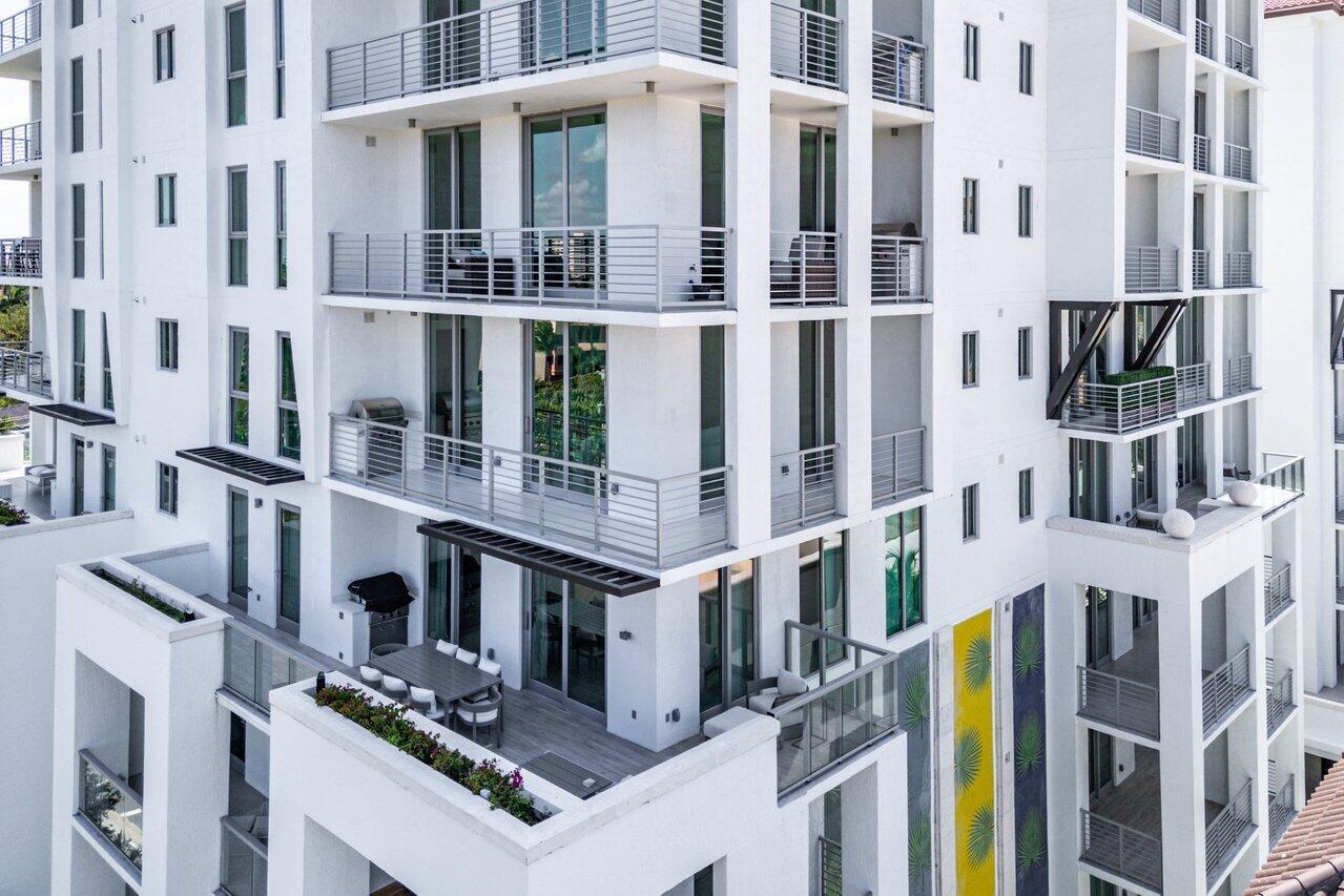 ROYAL PALM RESIDENCES CON - Residential