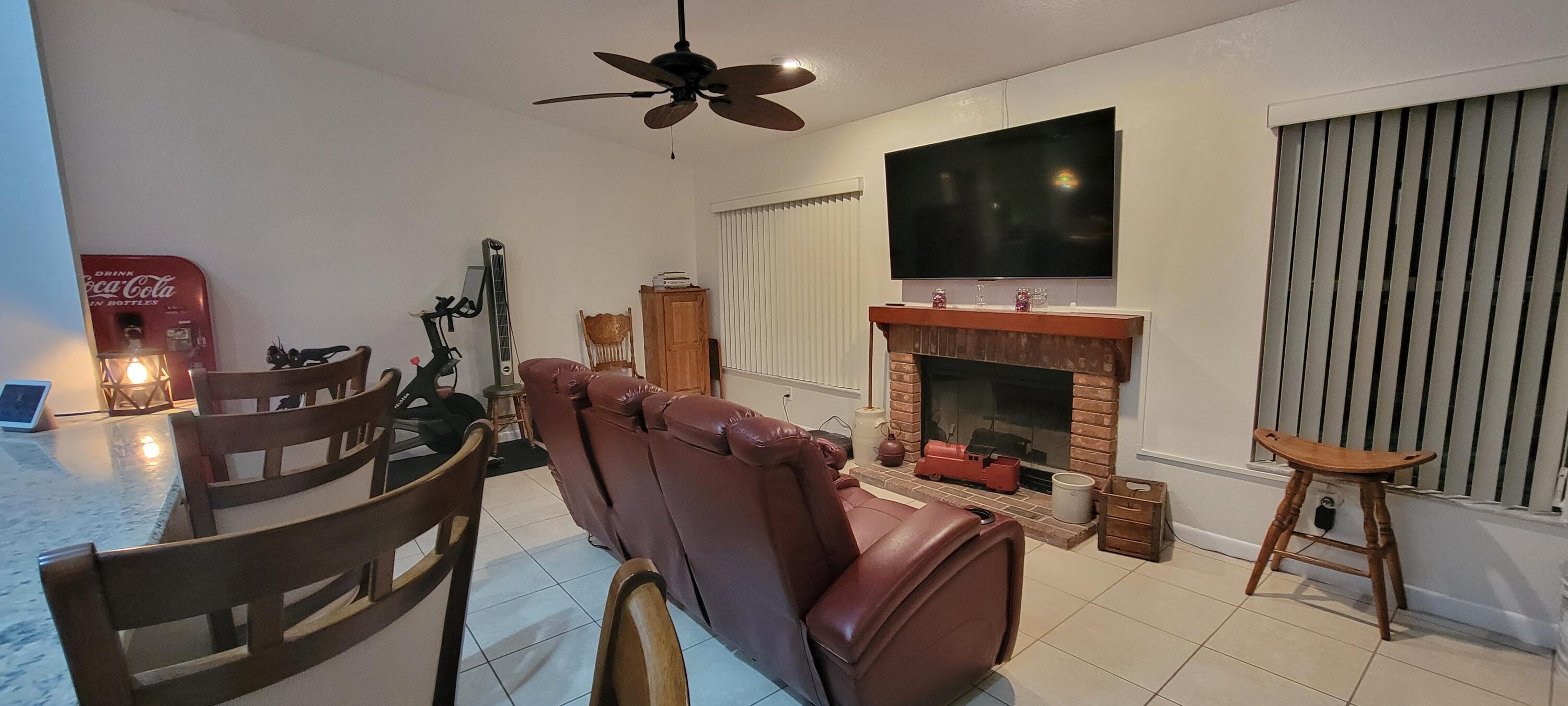 PORT ST LUCIE SECTION 2 - Residential