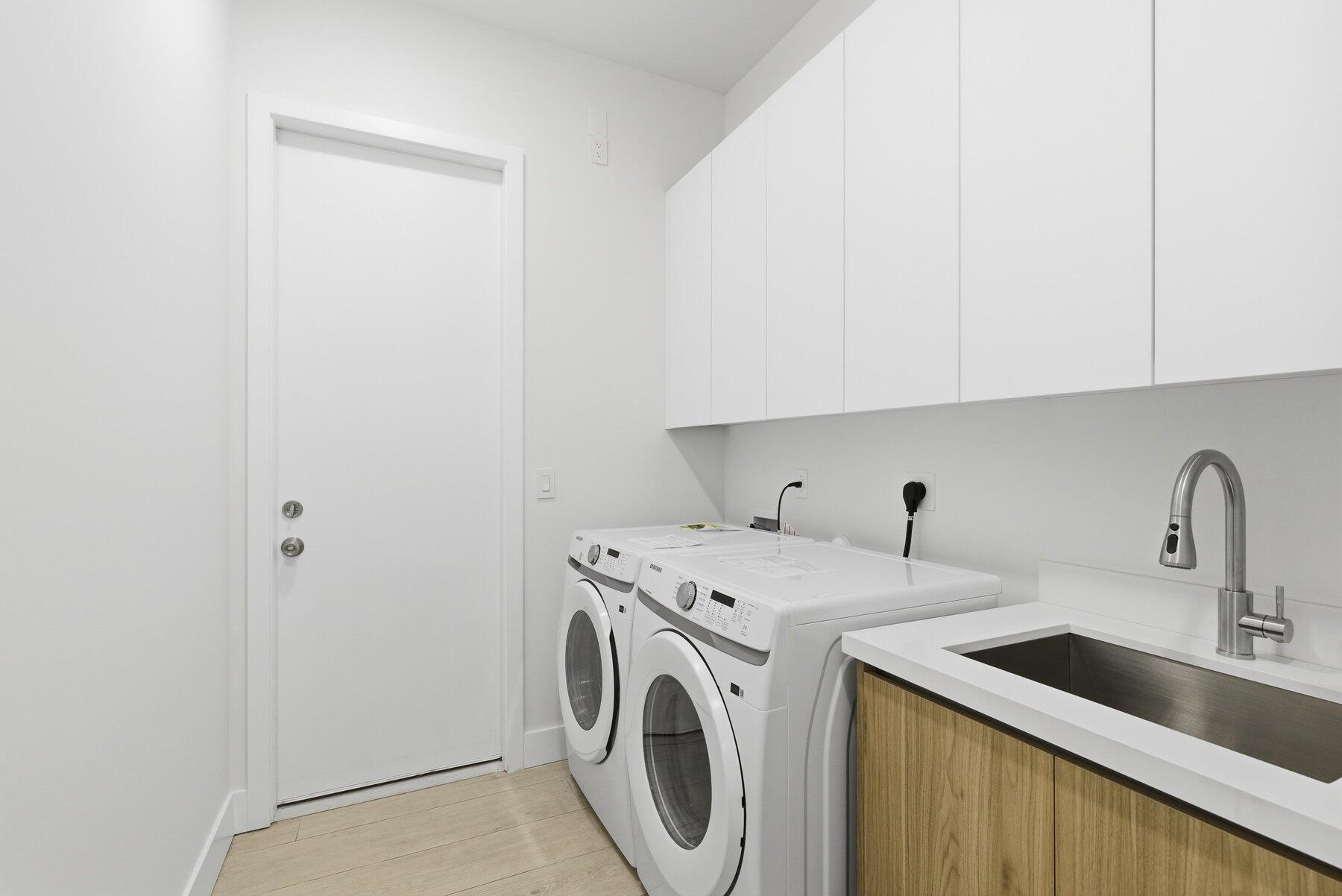 FLORAL PARK - Residential