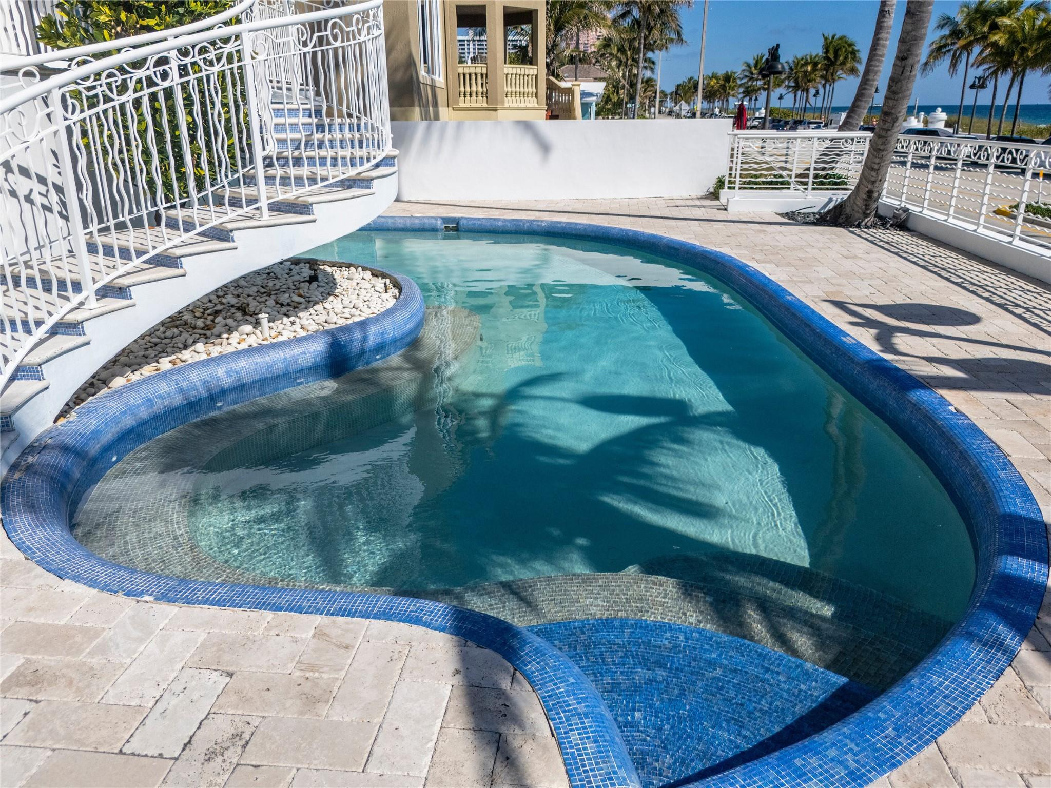 Las Olas By The Sea Ext 3 - Residential