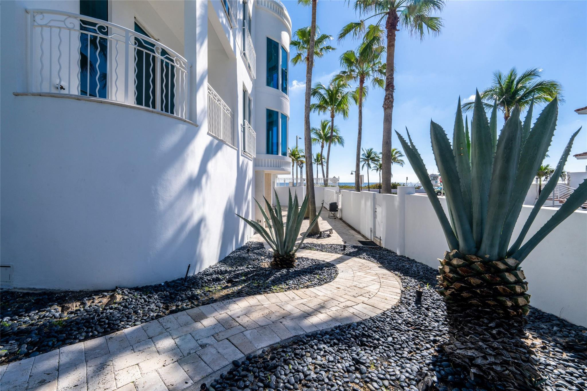 Las Olas By The Sea Ext 3 - Residential