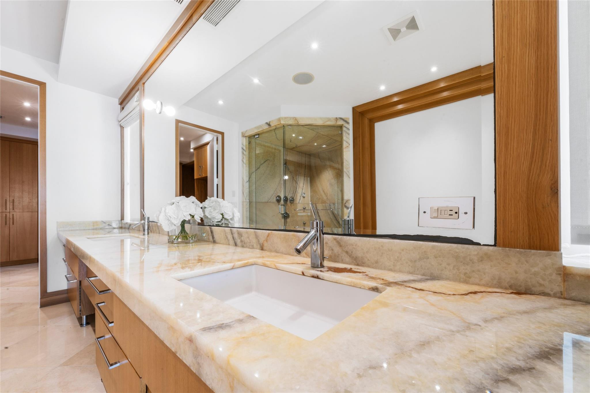 Las Olas By The Sea Ext 3 - Residential