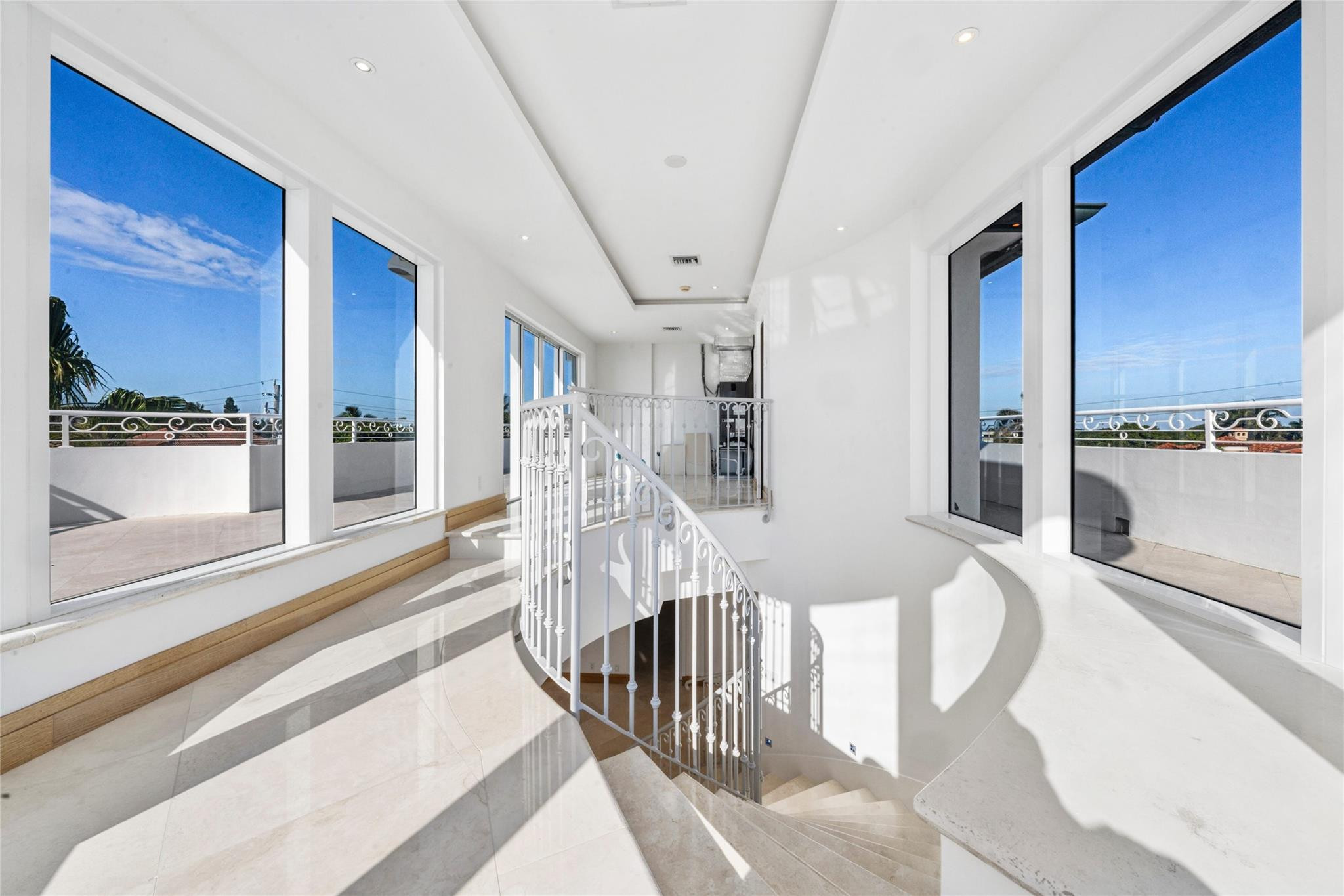 Las Olas By The Sea Ext 3 - Residential