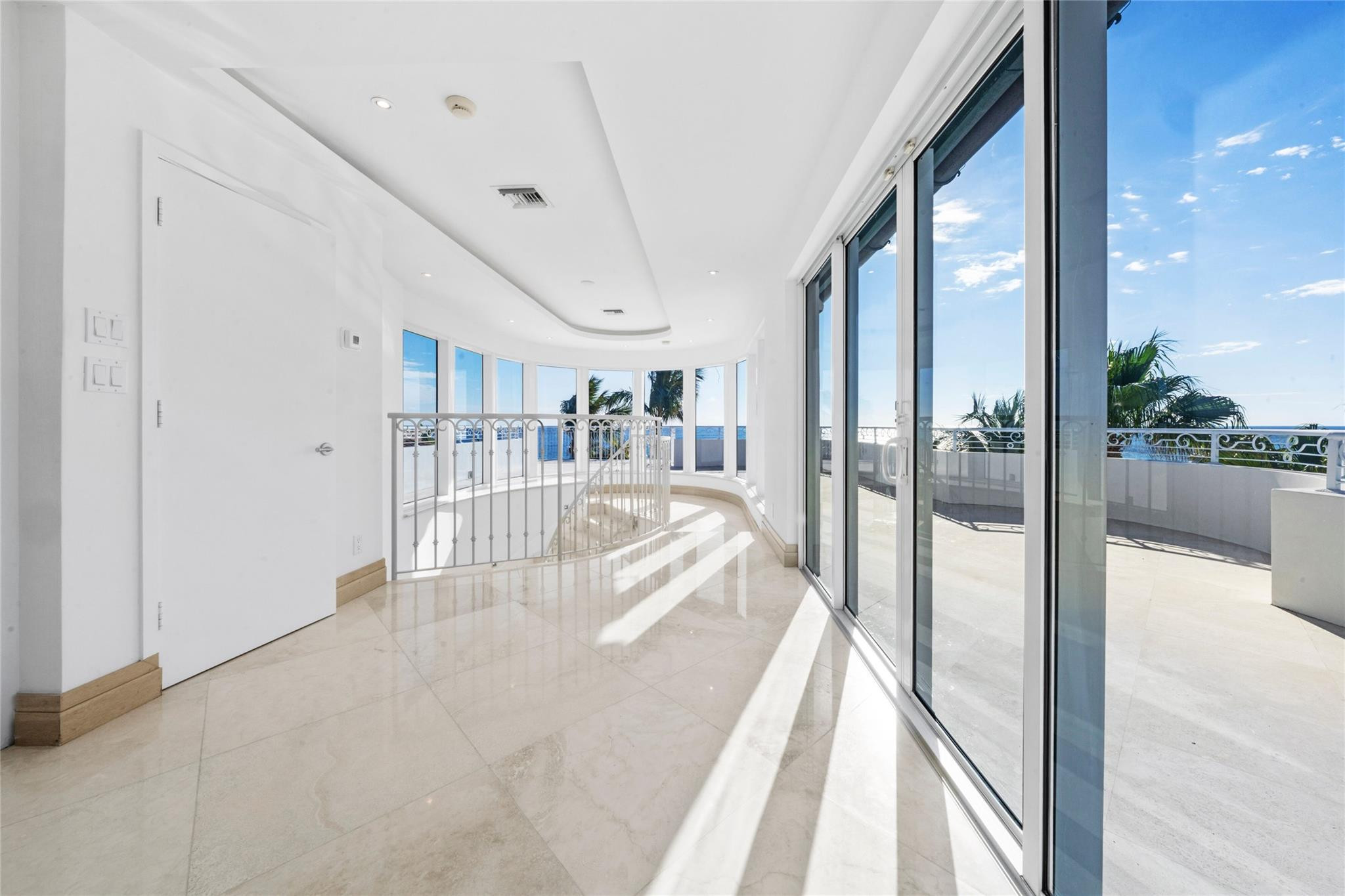 Las Olas By The Sea Ext 3 - Residential