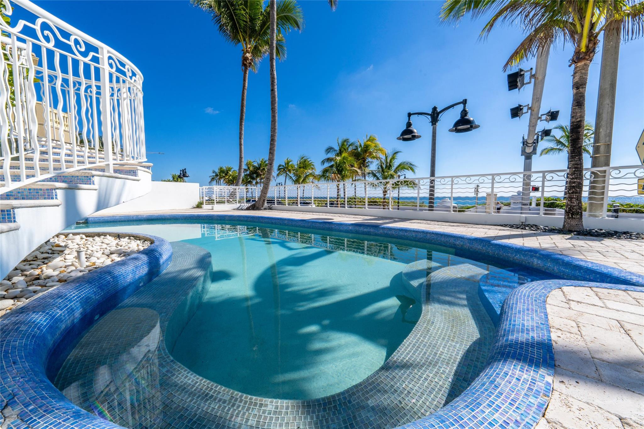 Las Olas By The Sea Ext 3 - Residential