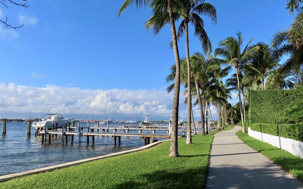 EL ENCANTO 2 - Residential