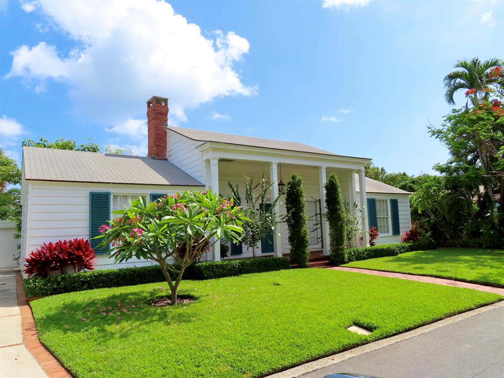 EL ENCANTO 2 - Residential