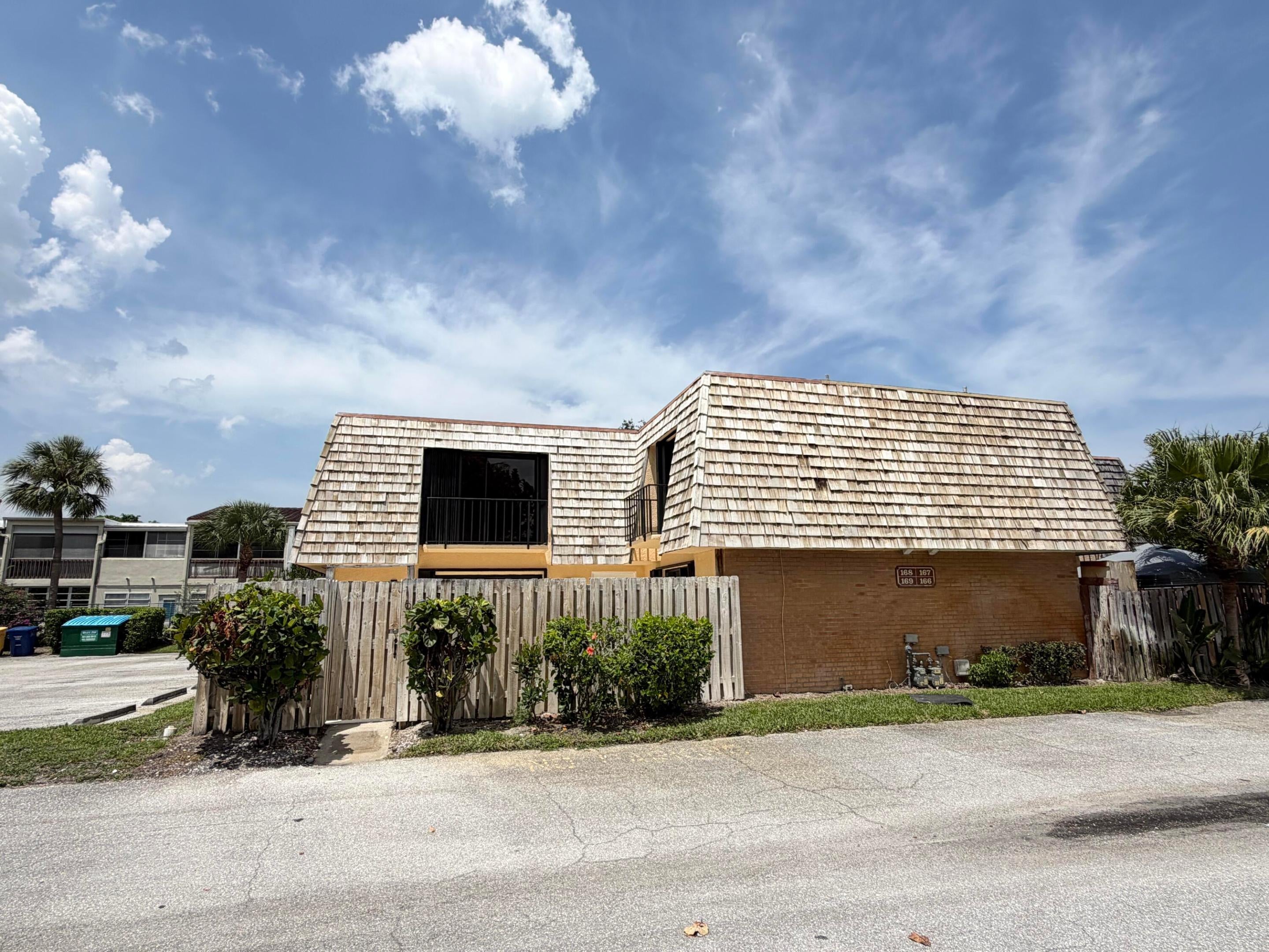169 Lake Arbor Drive