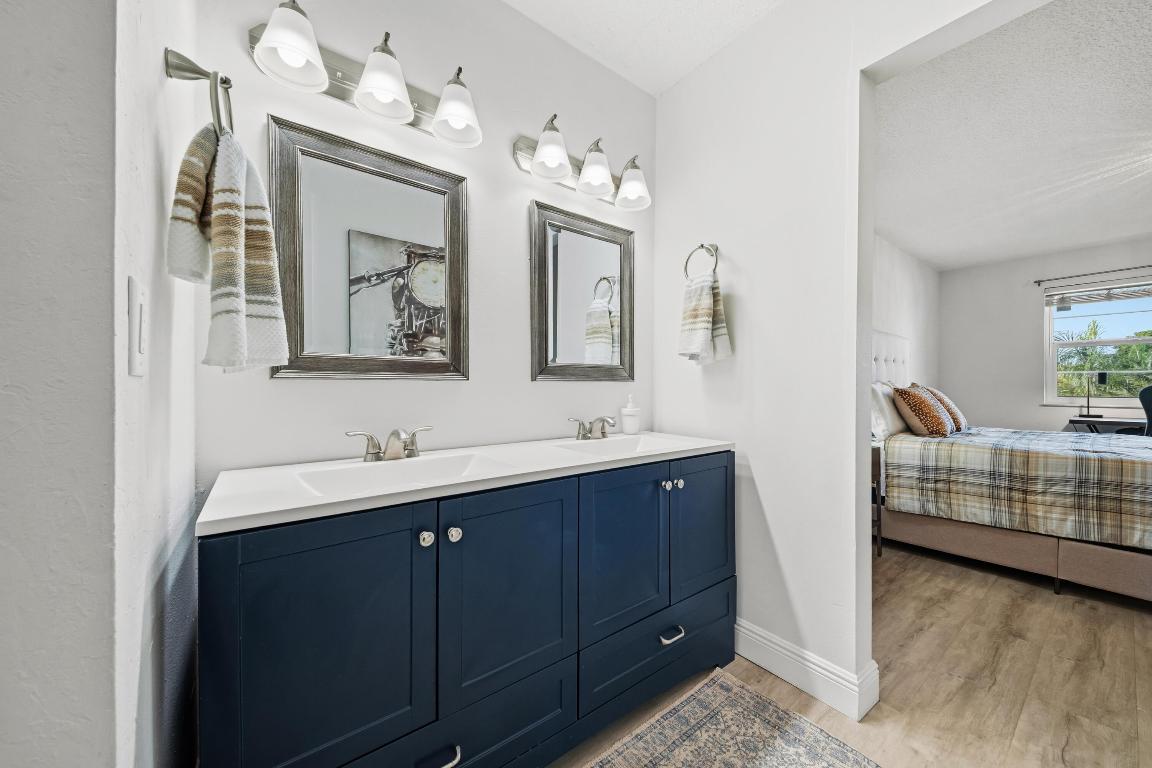 ISLE OF SANDALFOOT CONDO - Residential