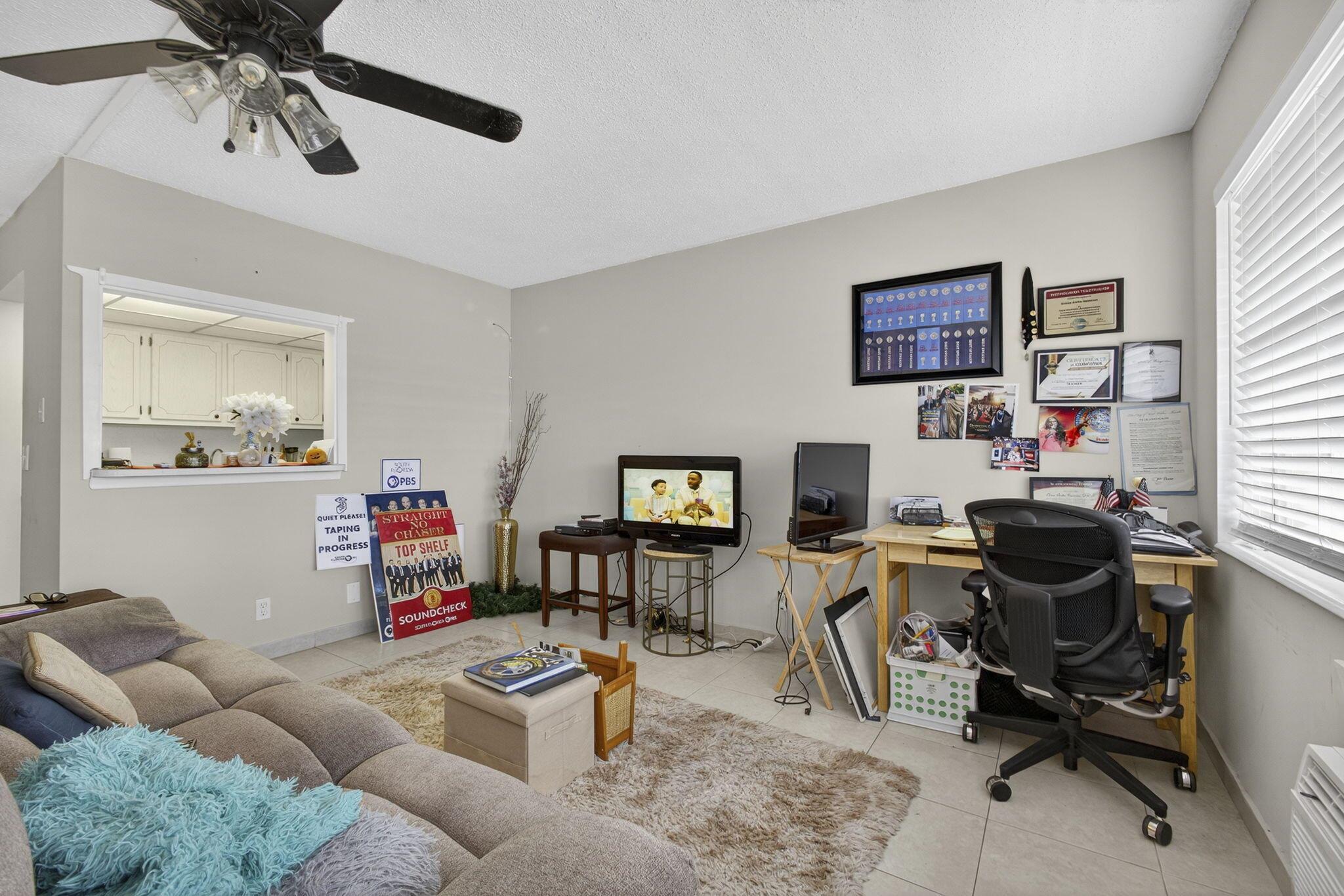 SUSSEX CONDO - Residential Lease