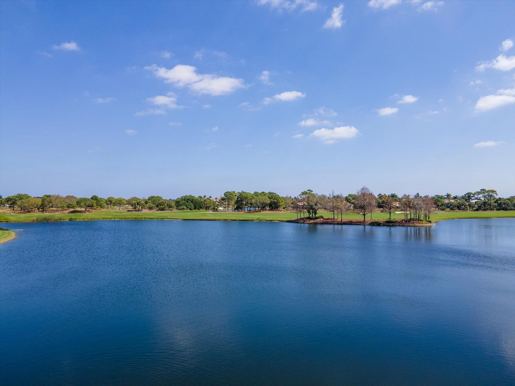 LOXAHATCHEE CLUB AT MAPLE - Residential