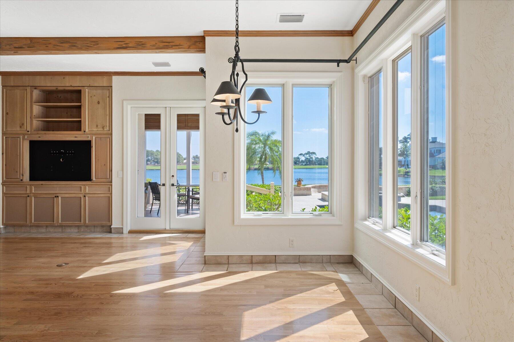 LOXAHATCHEE CLUB AT MAPLE - Residential