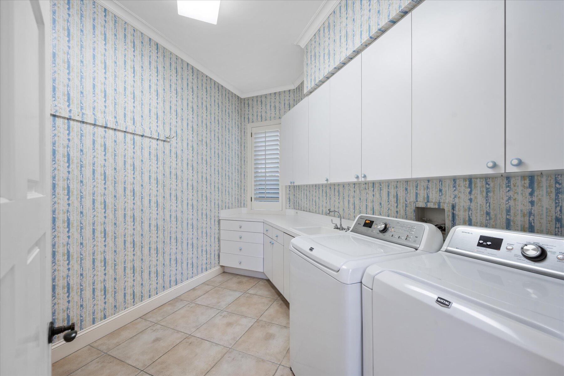 LOXAHATCHEE CLUB AT MAPLE - Residential