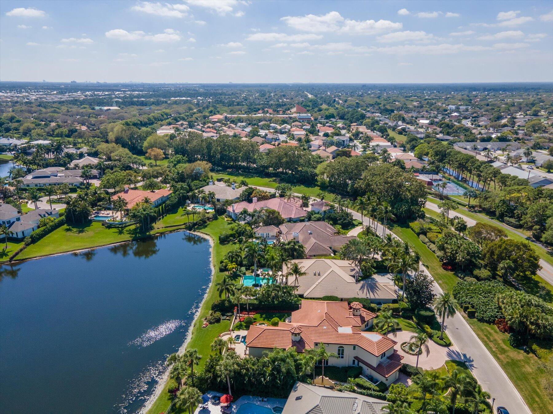LOXAHATCHEE CLUB AT MAPLE - Residential