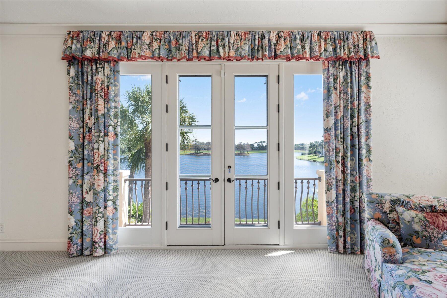 LOXAHATCHEE CLUB AT MAPLE - Residential