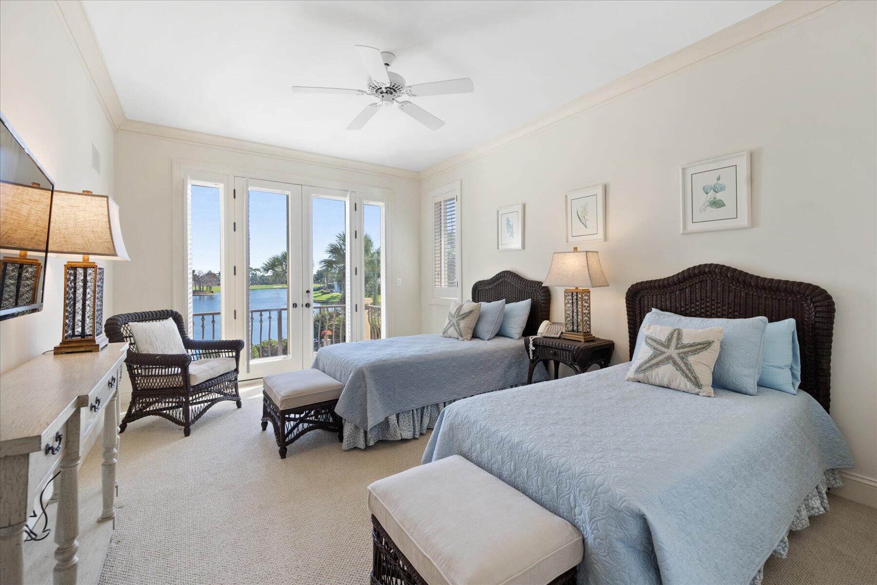 LOXAHATCHEE CLUB AT MAPLE - Residential