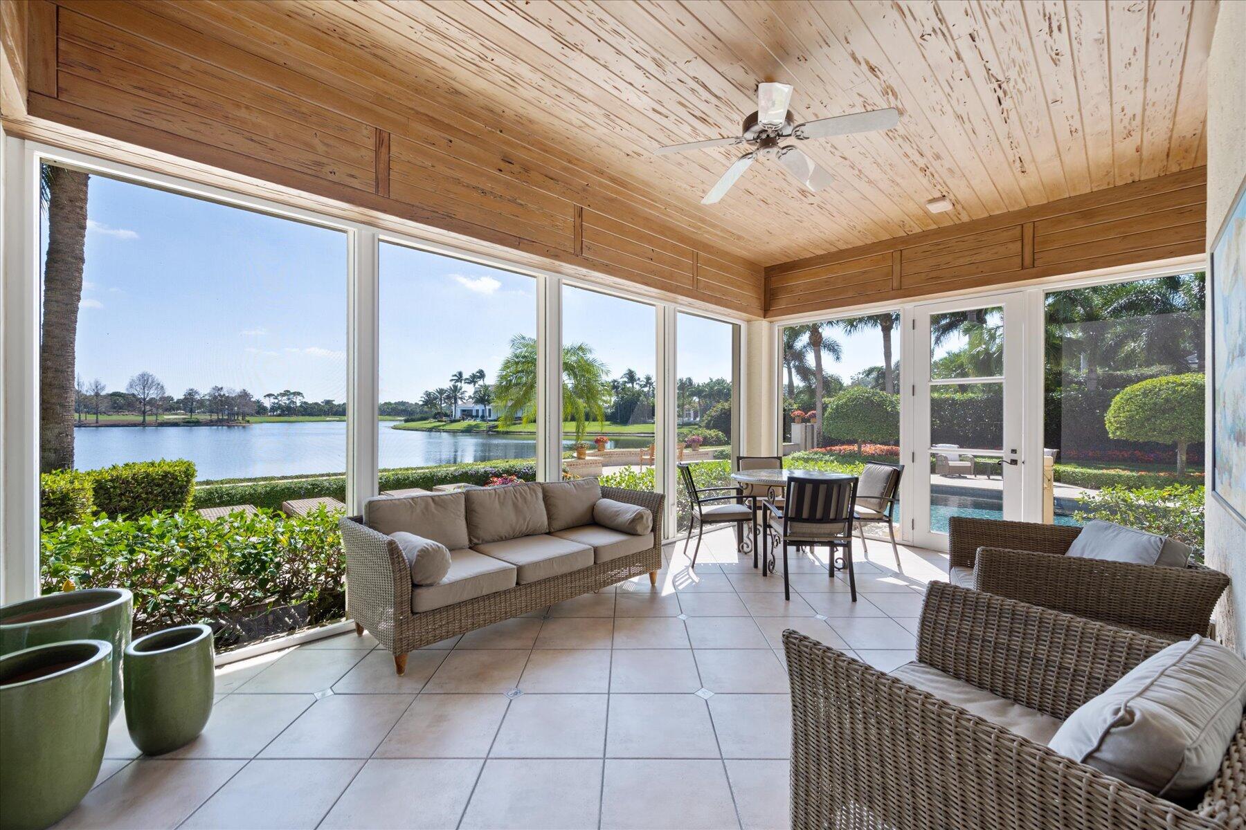 LOXAHATCHEE CLUB AT MAPLE - Residential