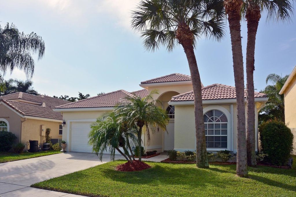 Photo of 6042 Newport Village Way, Lake Worth, FL 33463 (MLS # R11112311)