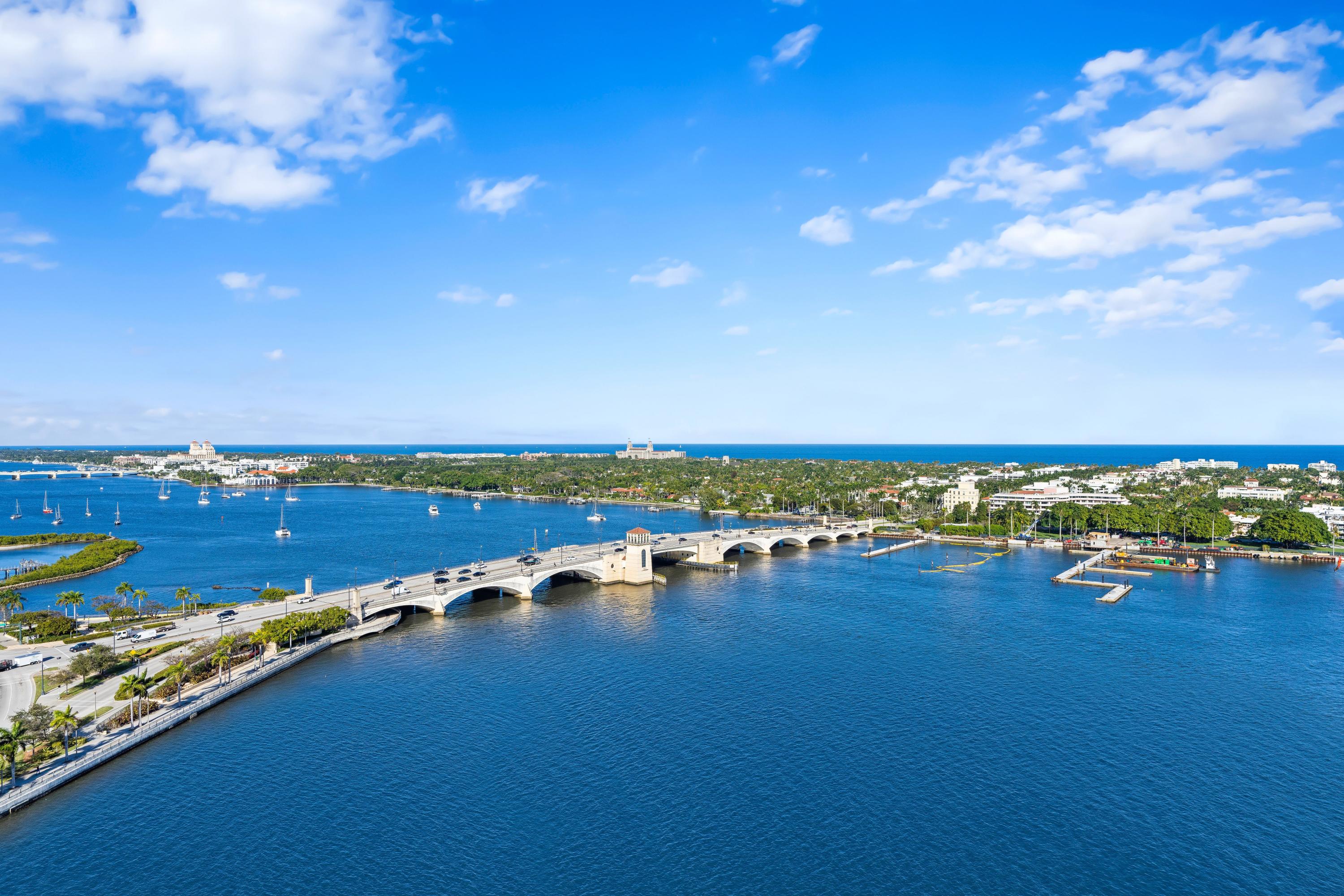 BRISTOL CONDO - Residential