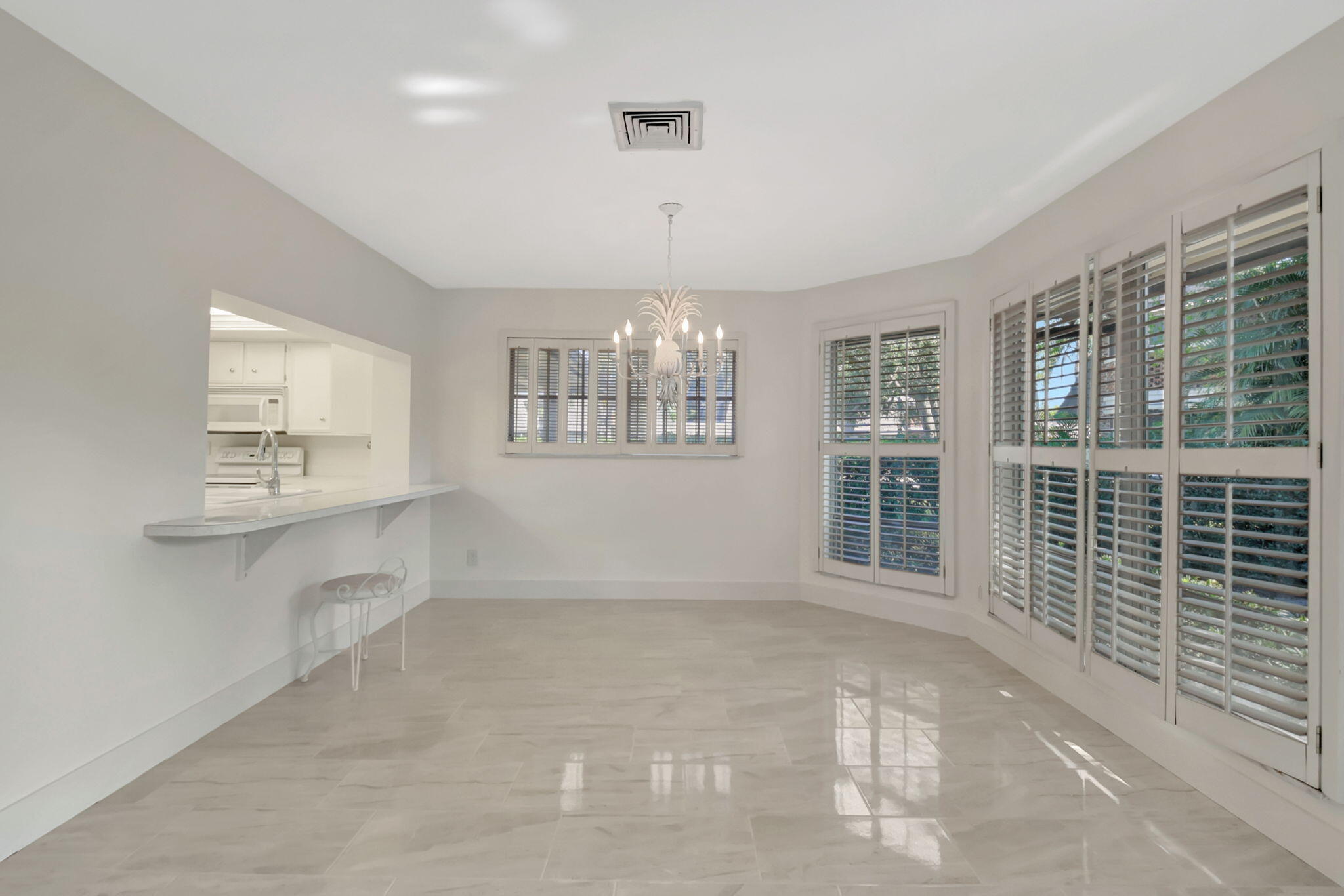 PINE VILLAS 9 - Residential