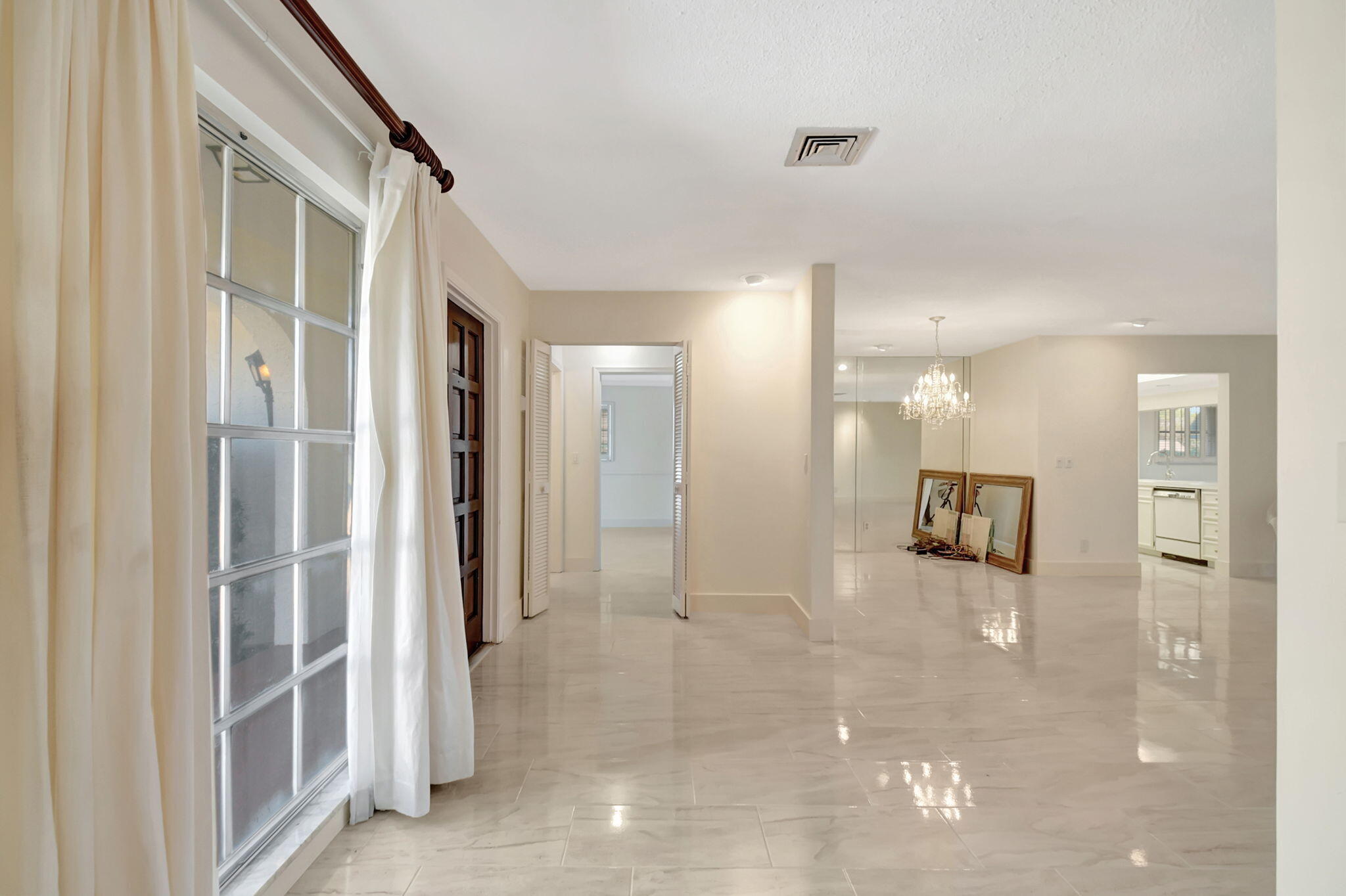 PINE VILLAS 9 - Residential