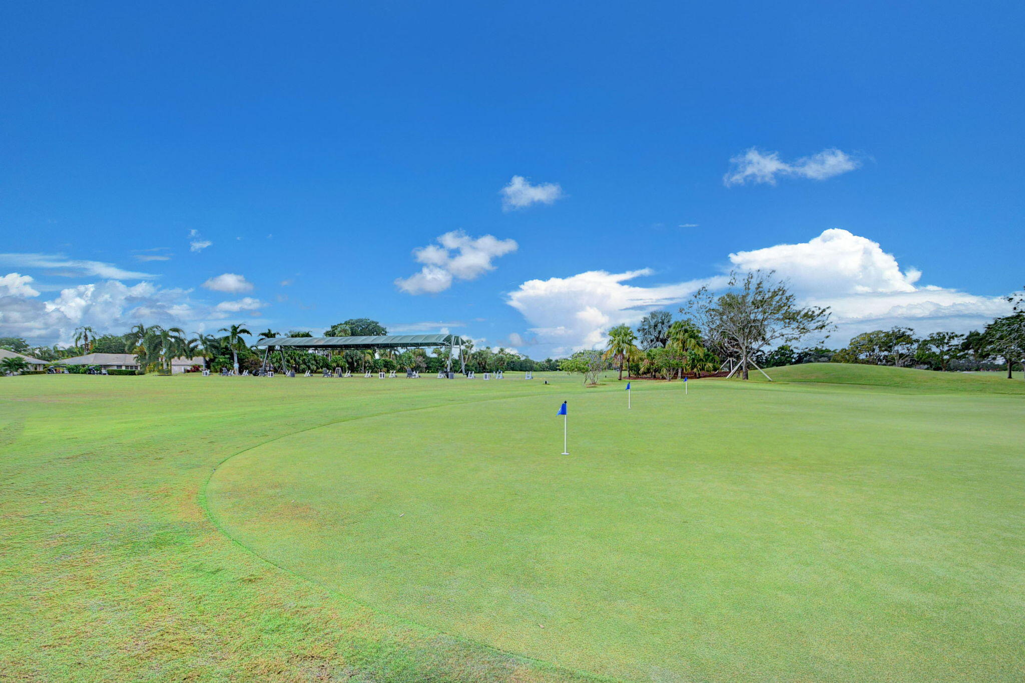 PINE VILLAS 9 - Residential