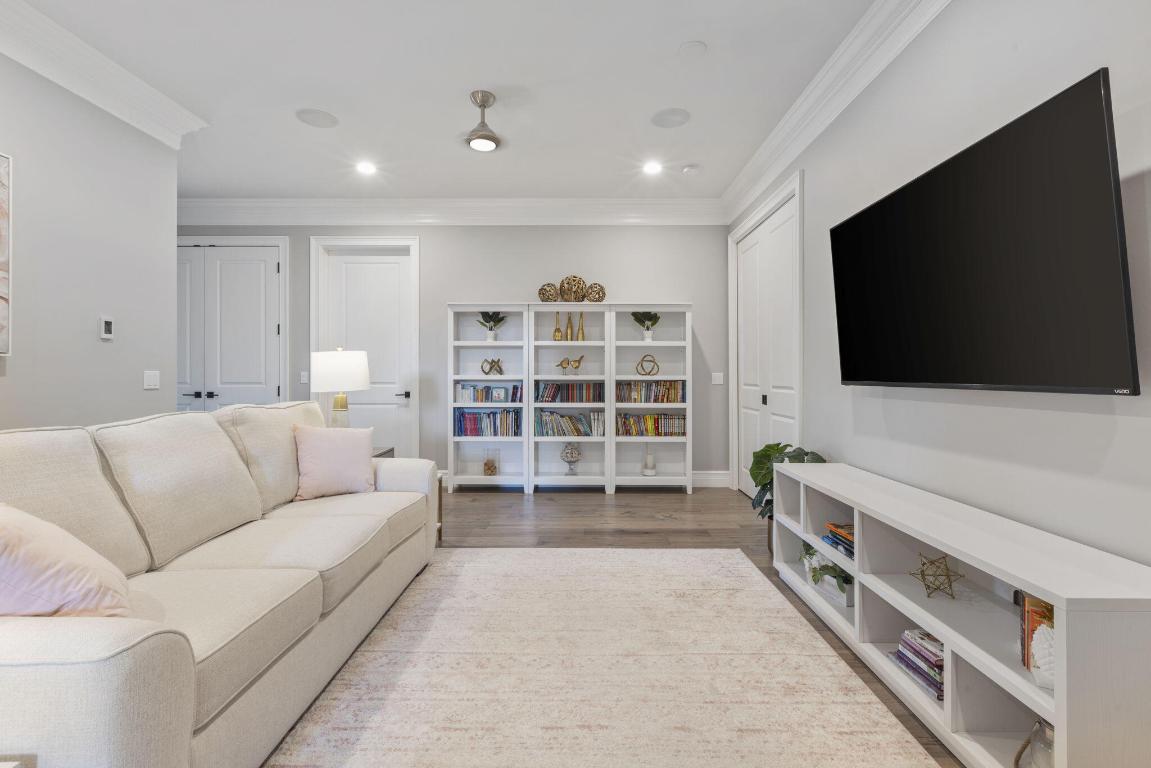 ATLANTIS - Residential