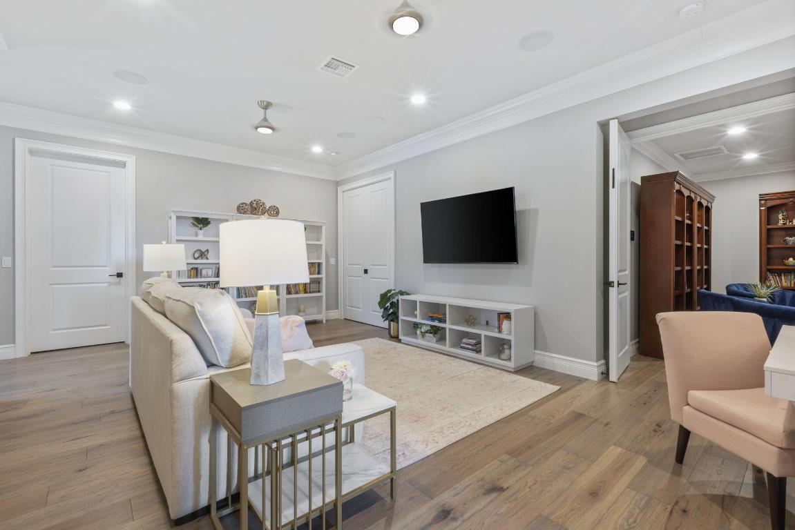 ATLANTIS - Residential