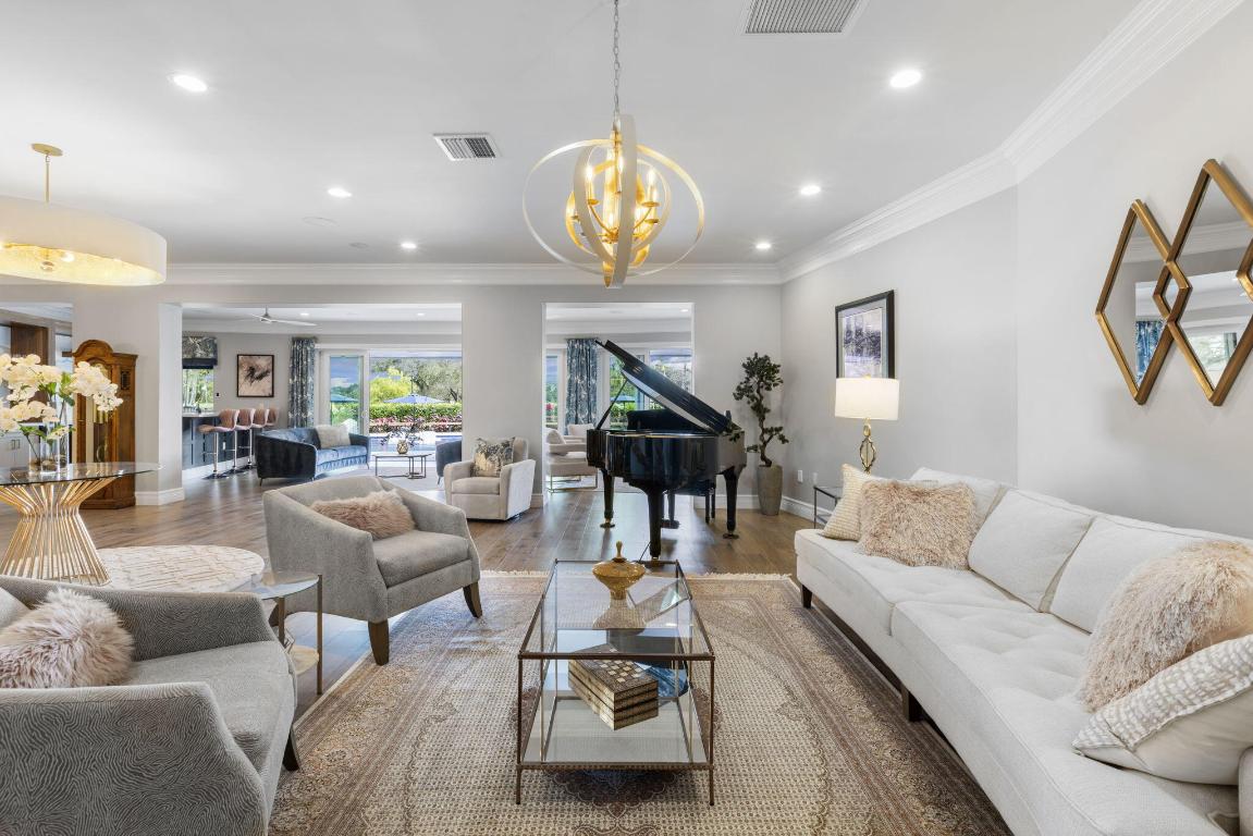 ATLANTIS - Residential