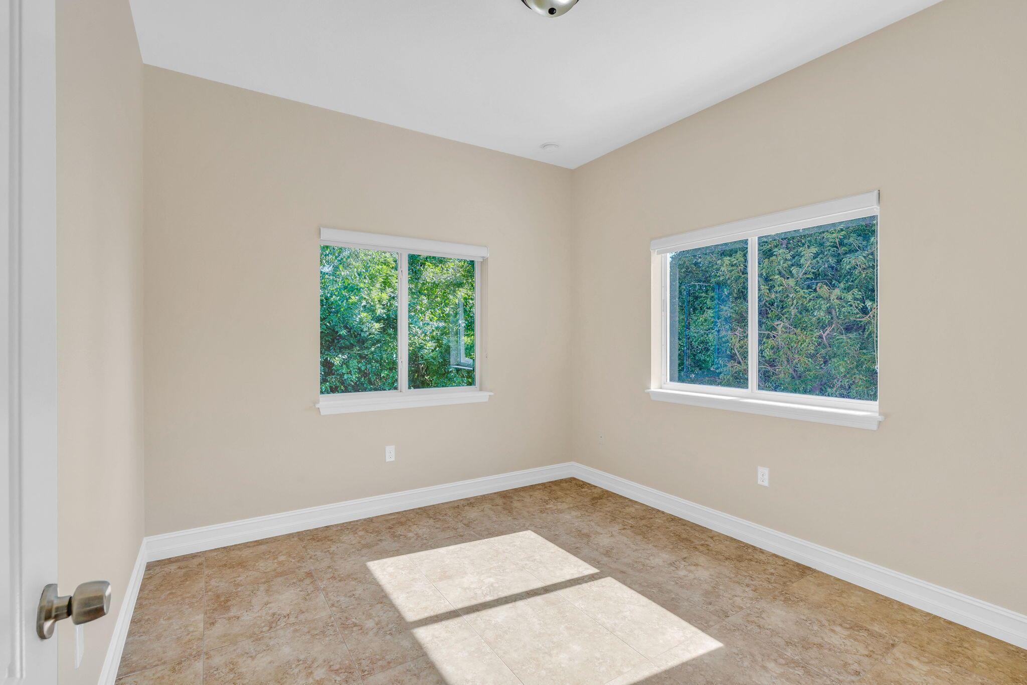 KEY LARGO BEACH - Residential