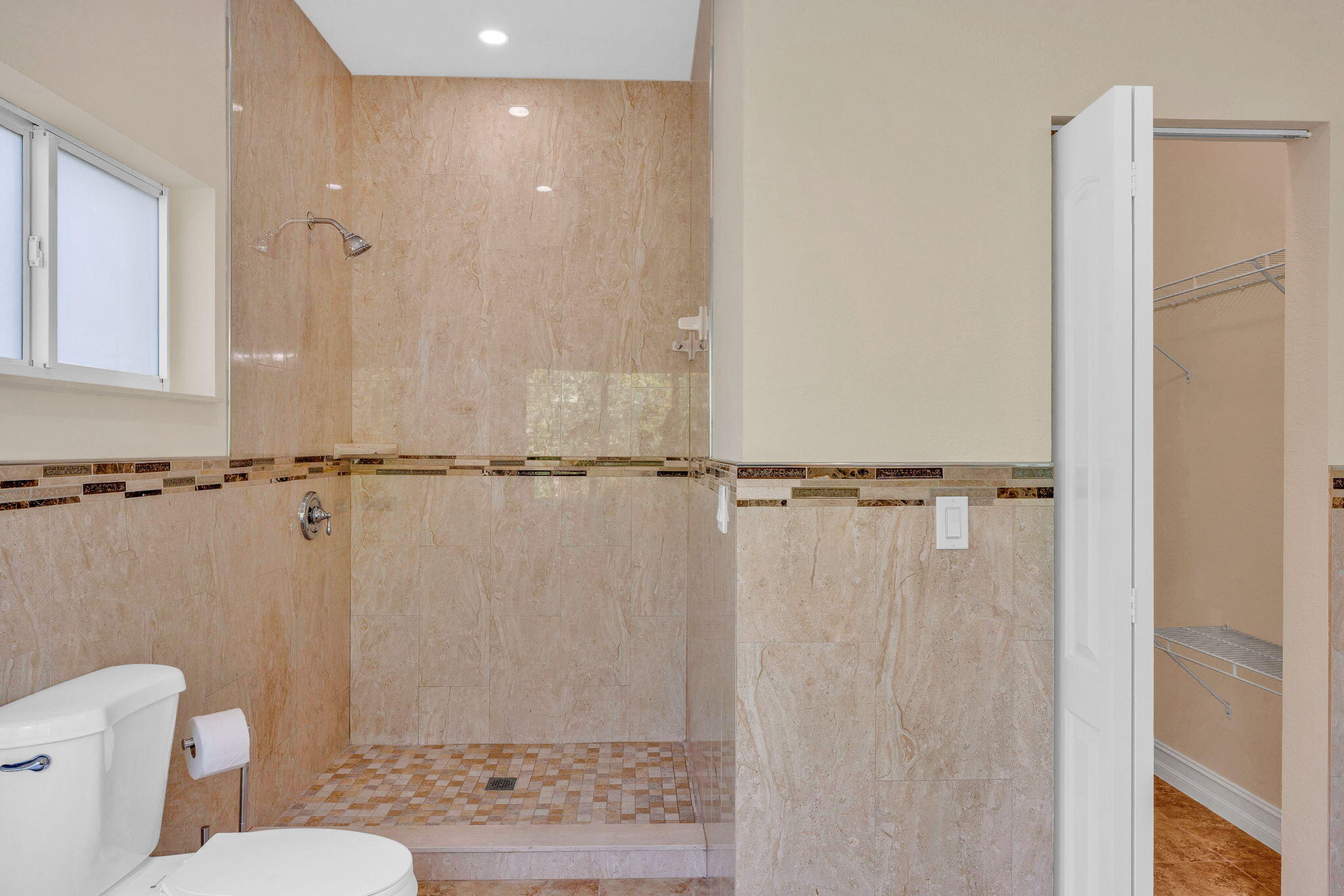 KEY LARGO BEACH - Residential