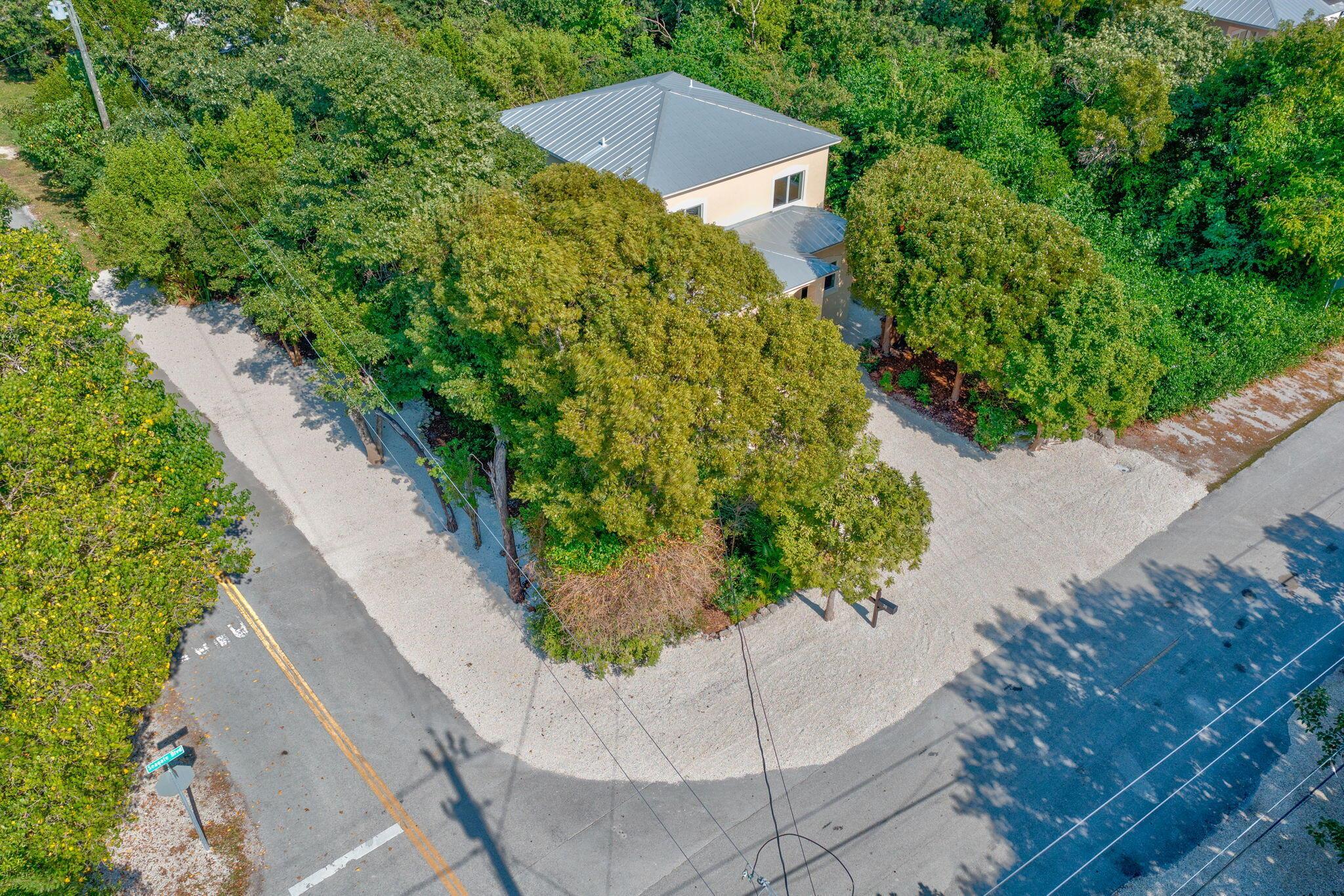 KEY LARGO BEACH - Residential