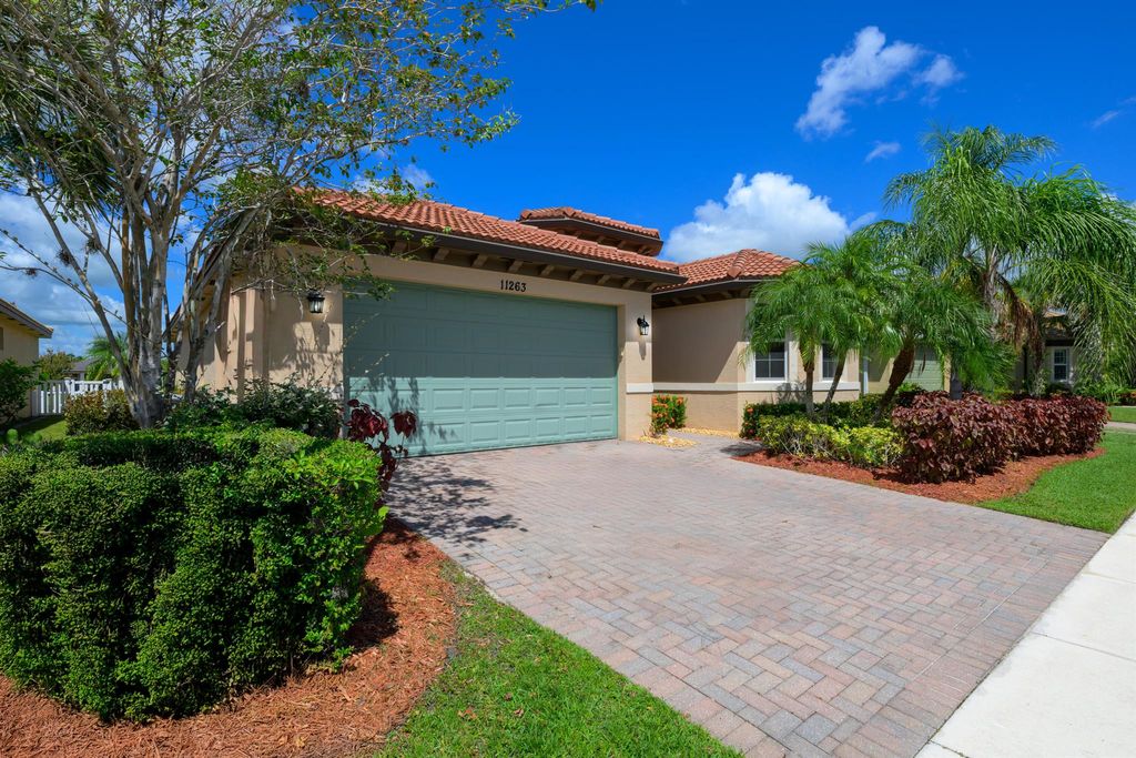 Photo of 11263 SW Barton Way, Port Saint Lucie, FL 34987 (MLS # R11088885)