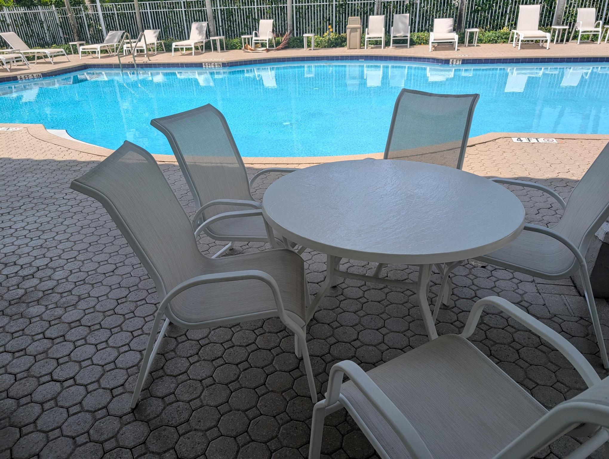 SAWGRASS EXCHANGE PLAT - Residential