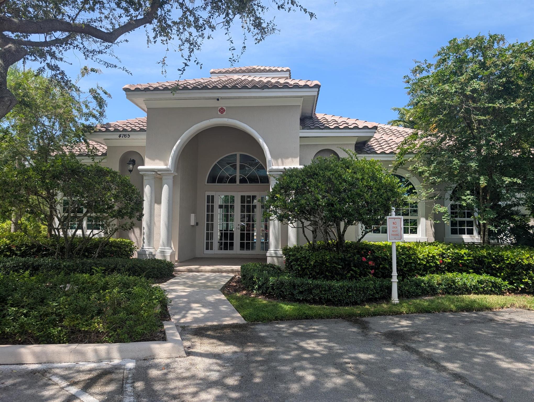 SAWGRASS EXCHANGE PLAT - Residential