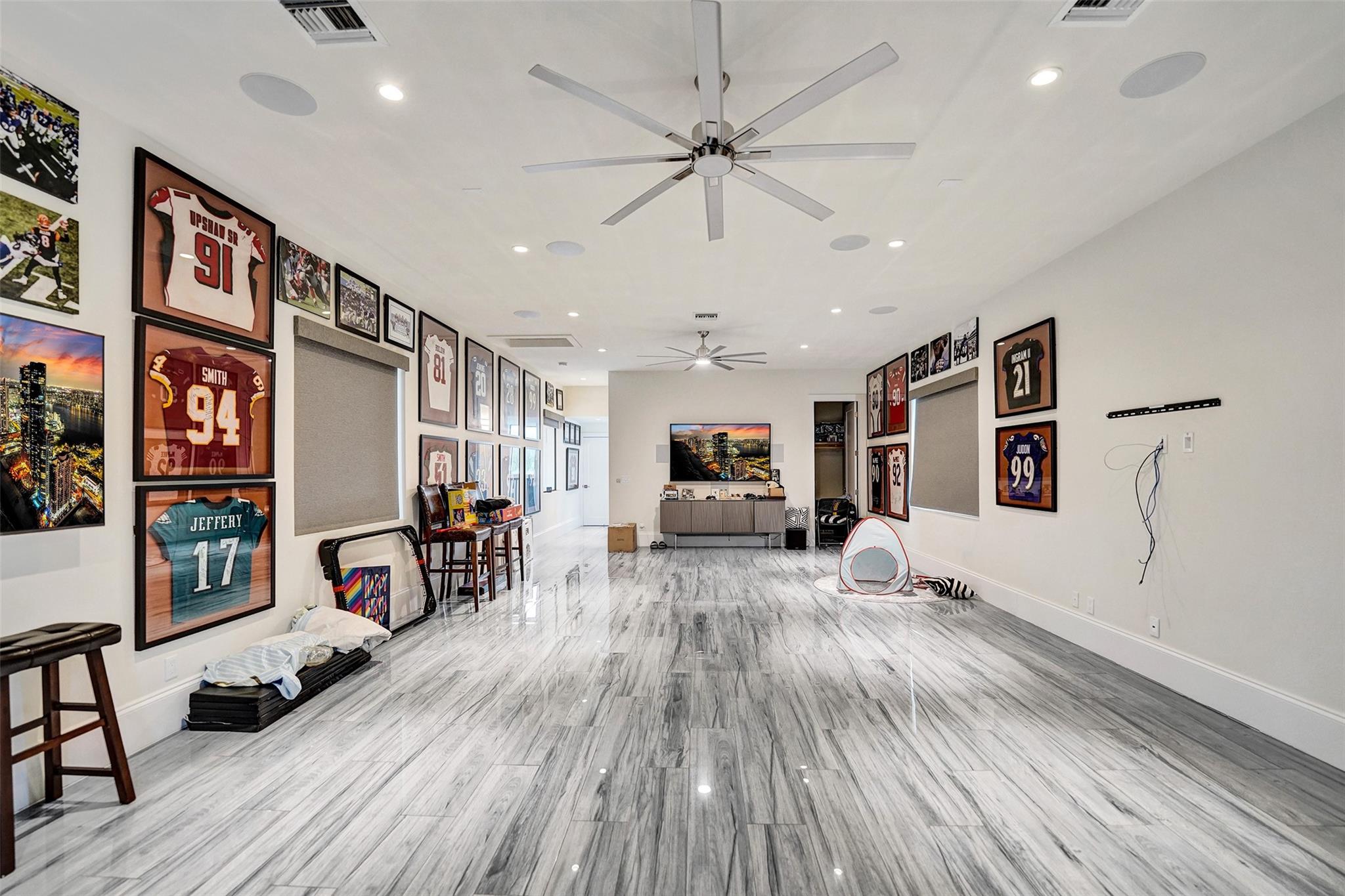 Paragon Estates - Residential Lease