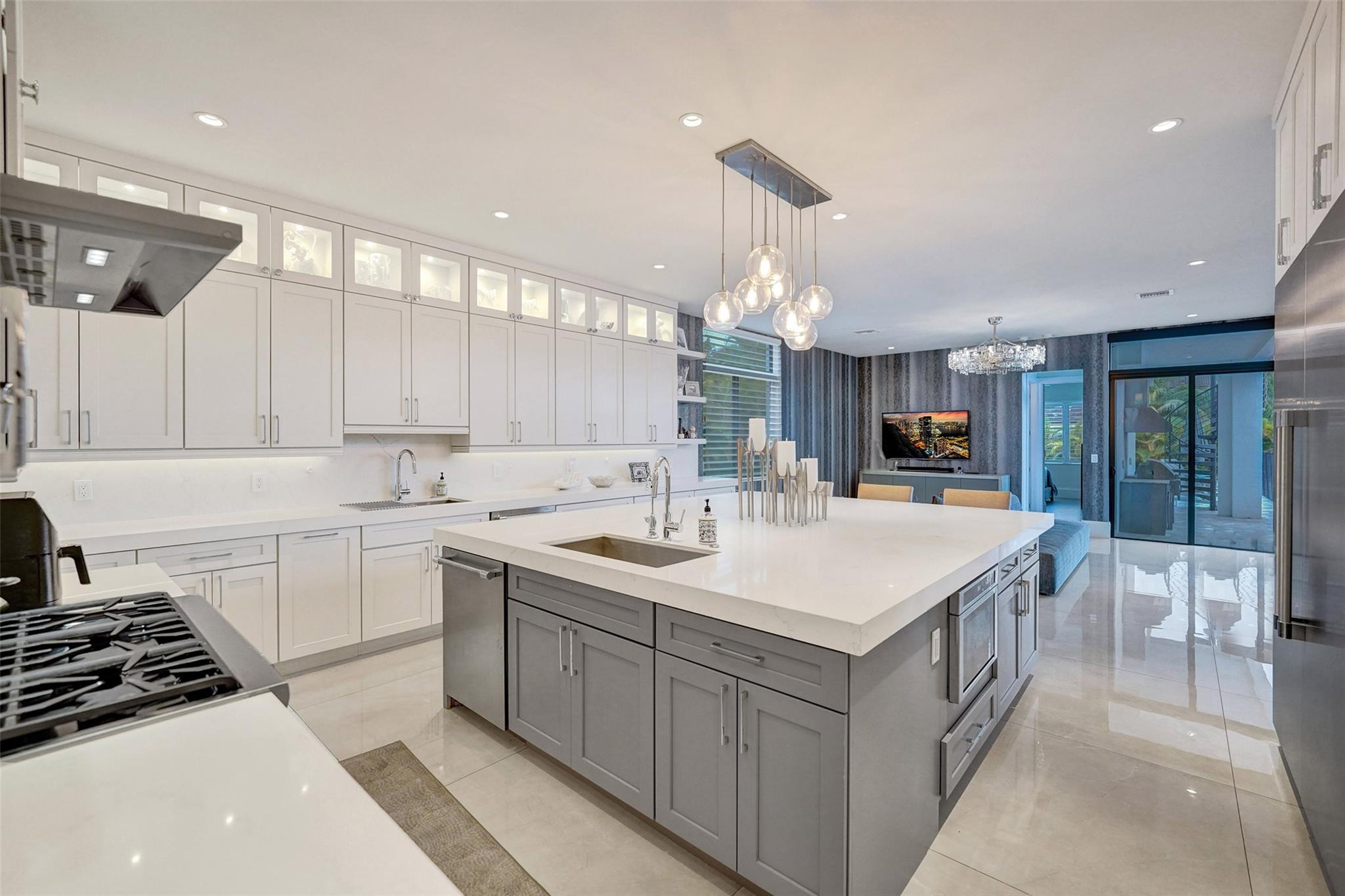 Paragon Estates - Residential Lease