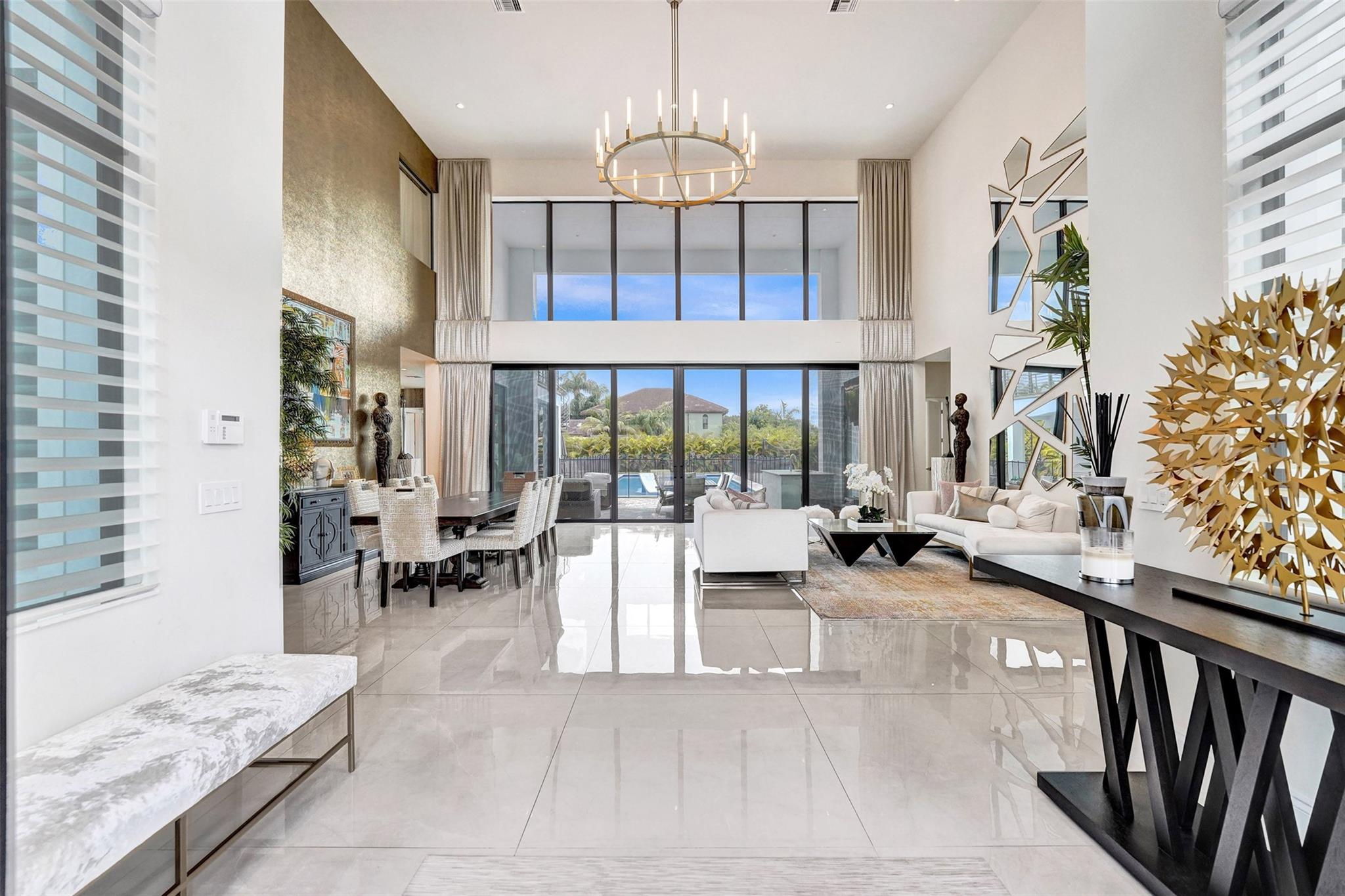 Paragon Estates - Residential Lease