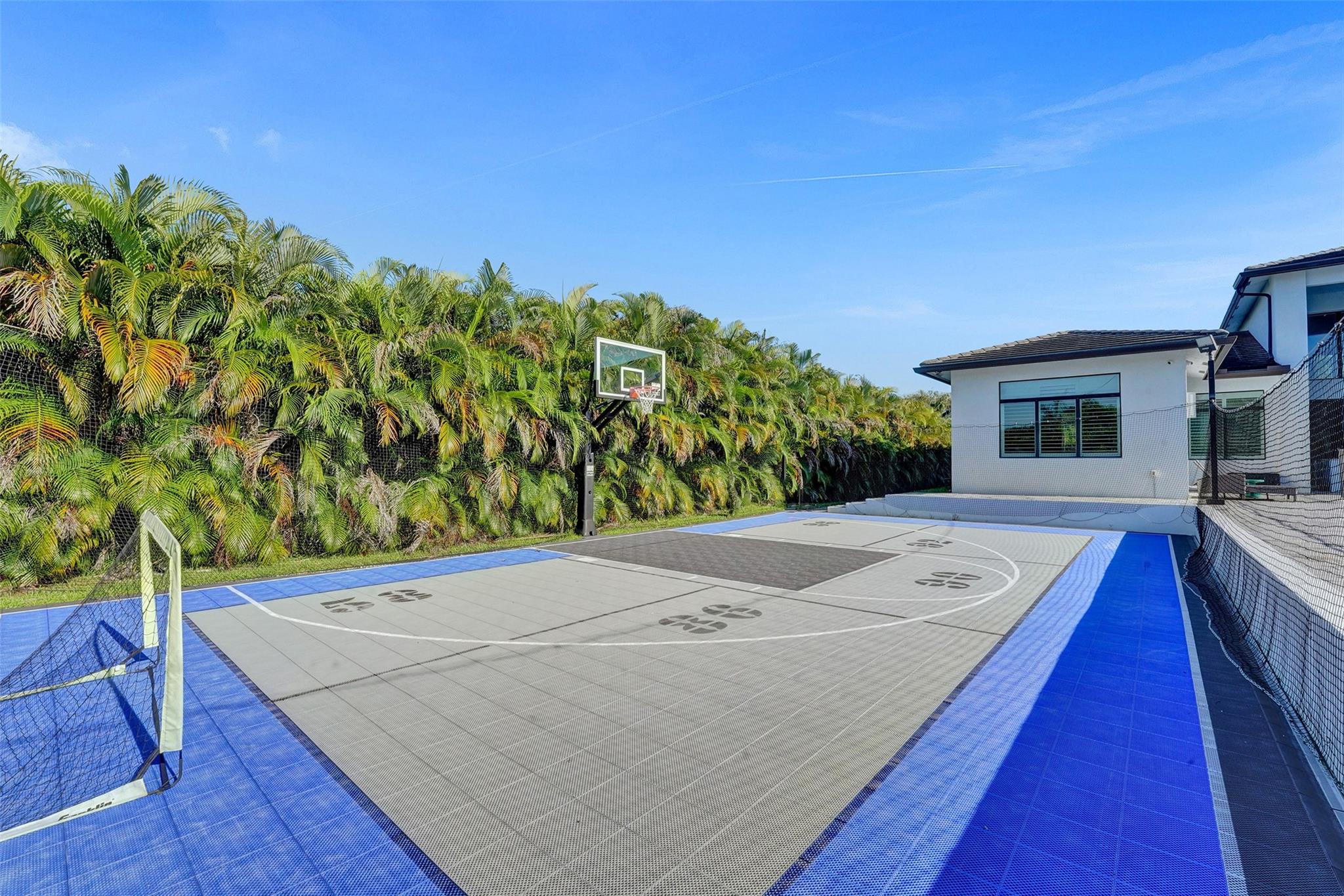 Paragon Estates - Residential Lease