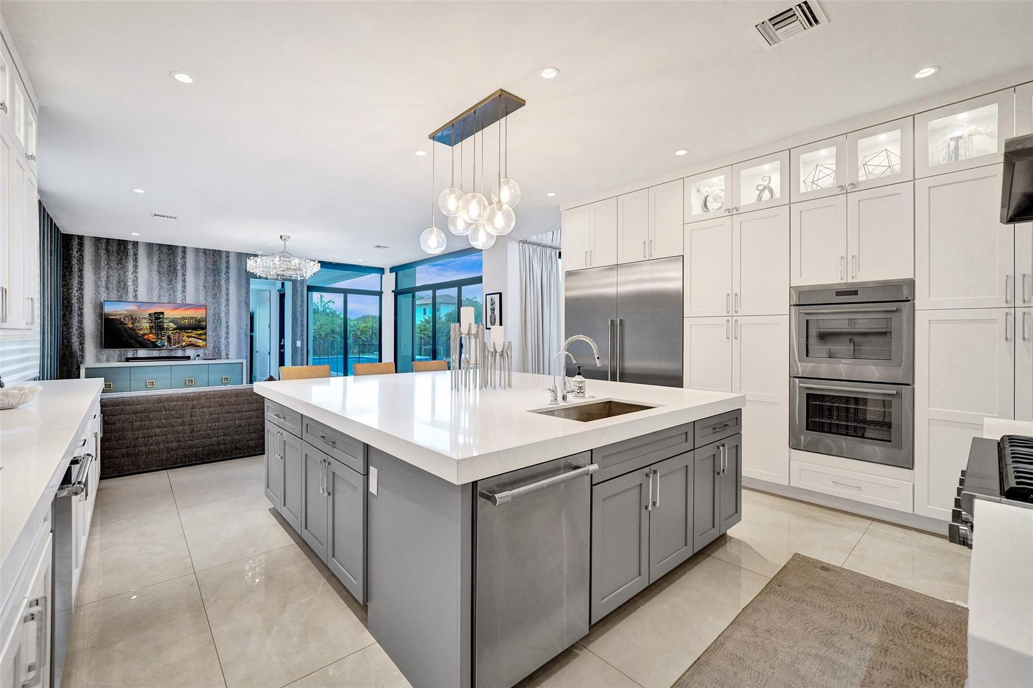 Paragon Estates - Residential Lease