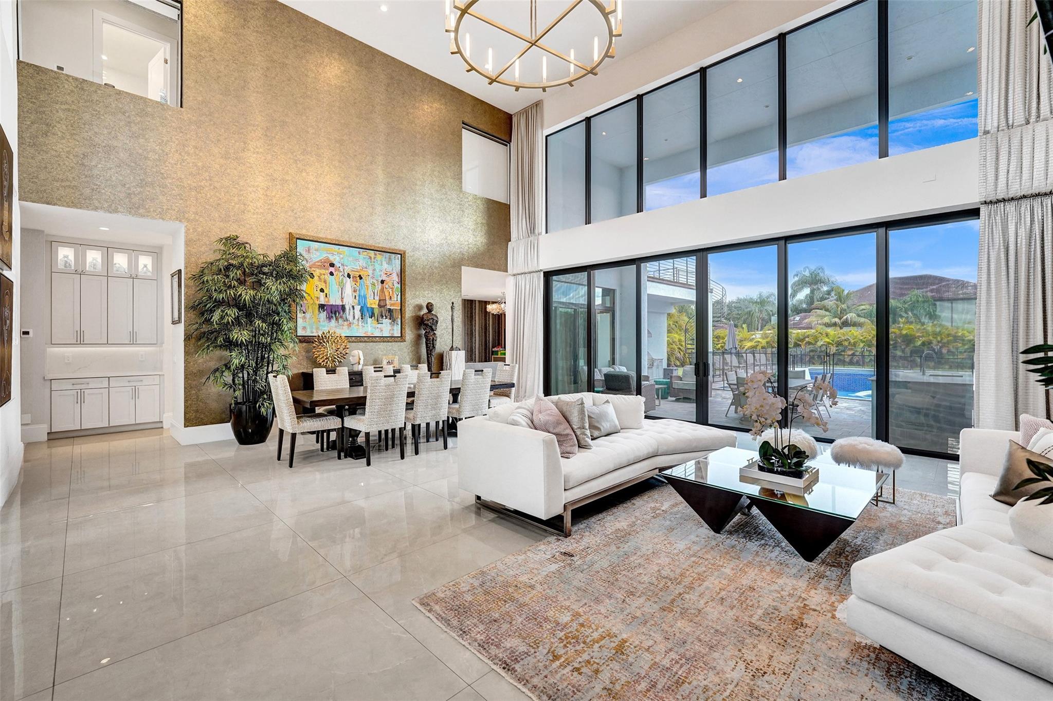 Paragon Estates - Residential Lease