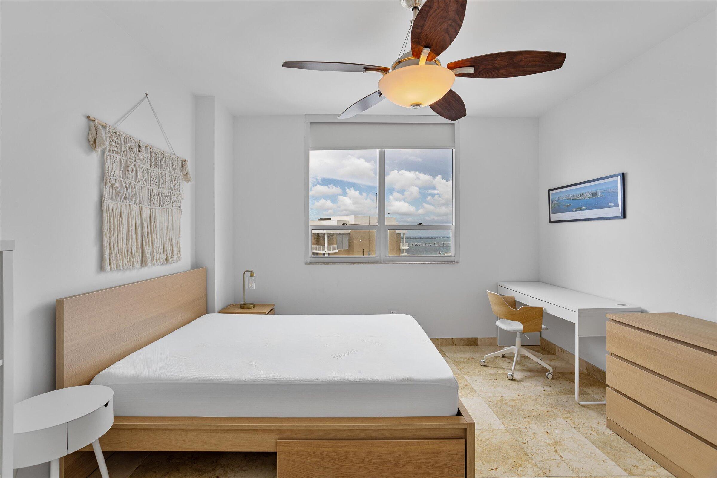 COURTS BRICKELL KEY CONDO - Residential Lease