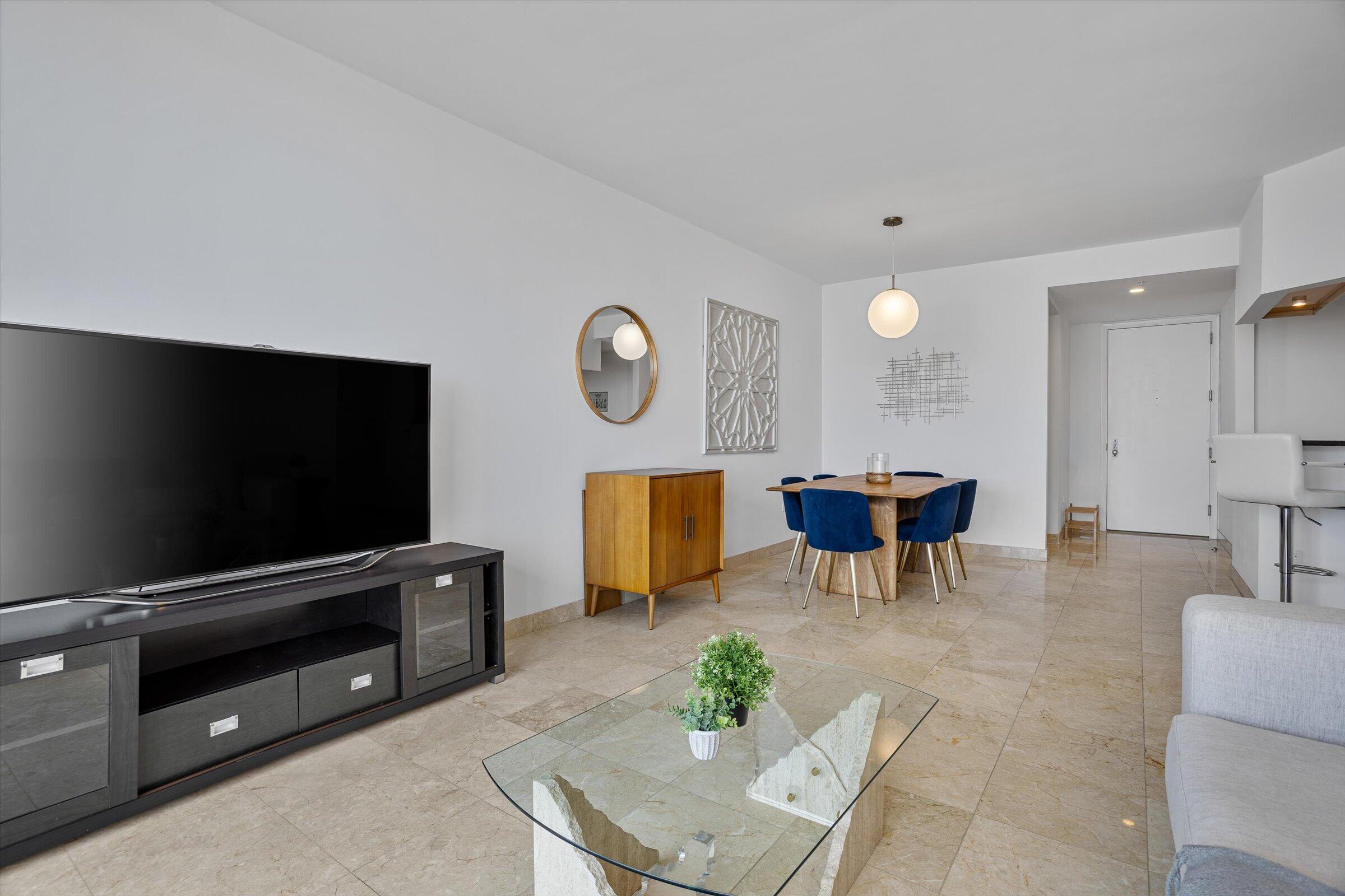 COURTS BRICKELL KEY CONDO - Residential Lease