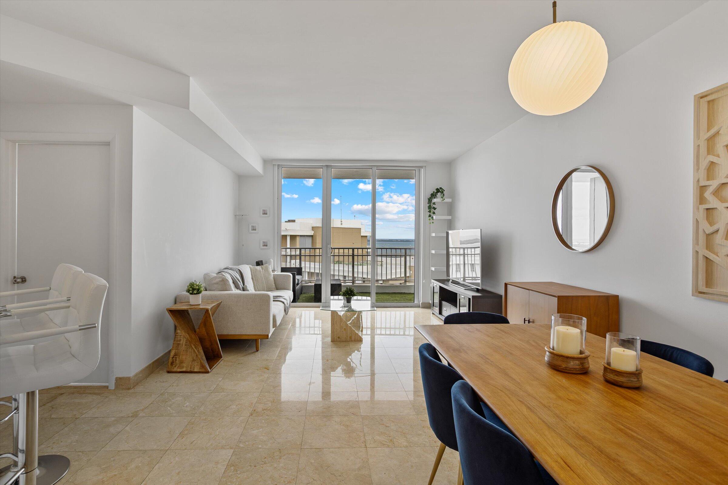 COURTS BRICKELL KEY CONDO - Residential Lease